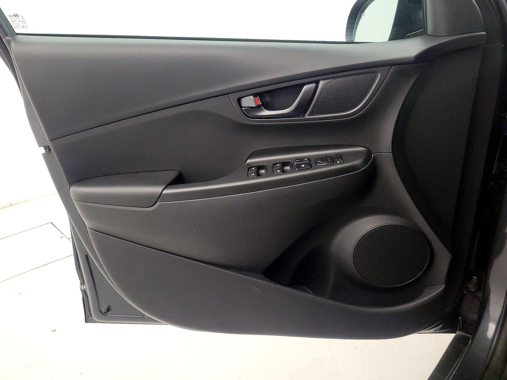 Thumbnail: 2023 Hyundai Kona - 12