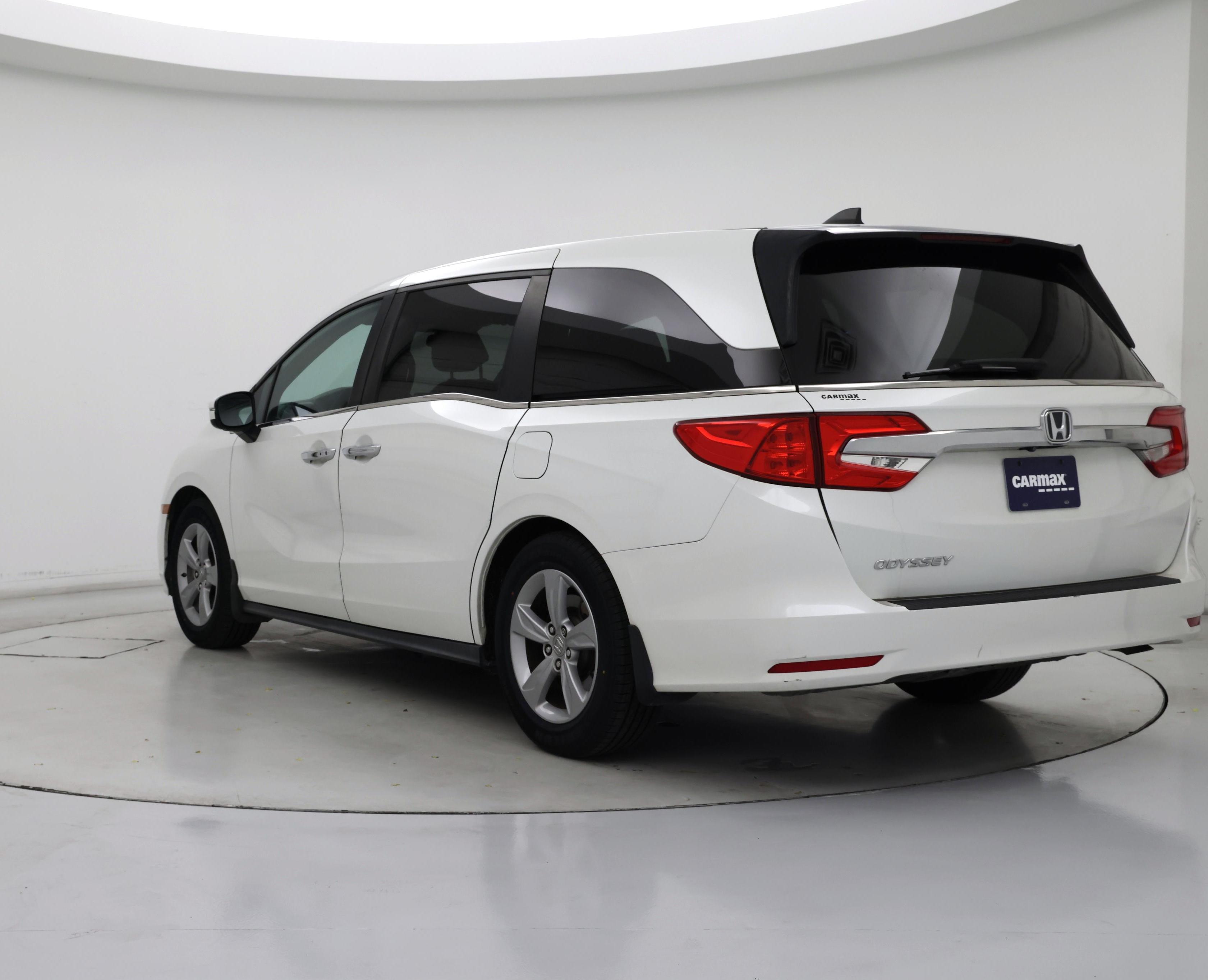 Thumbnail: 2020 Honda Odyssey - 2