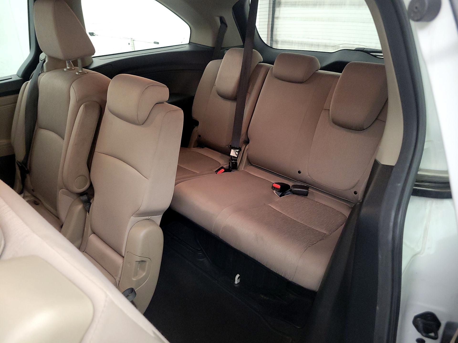 Thumbnail: 2020 Honda Odyssey - 20