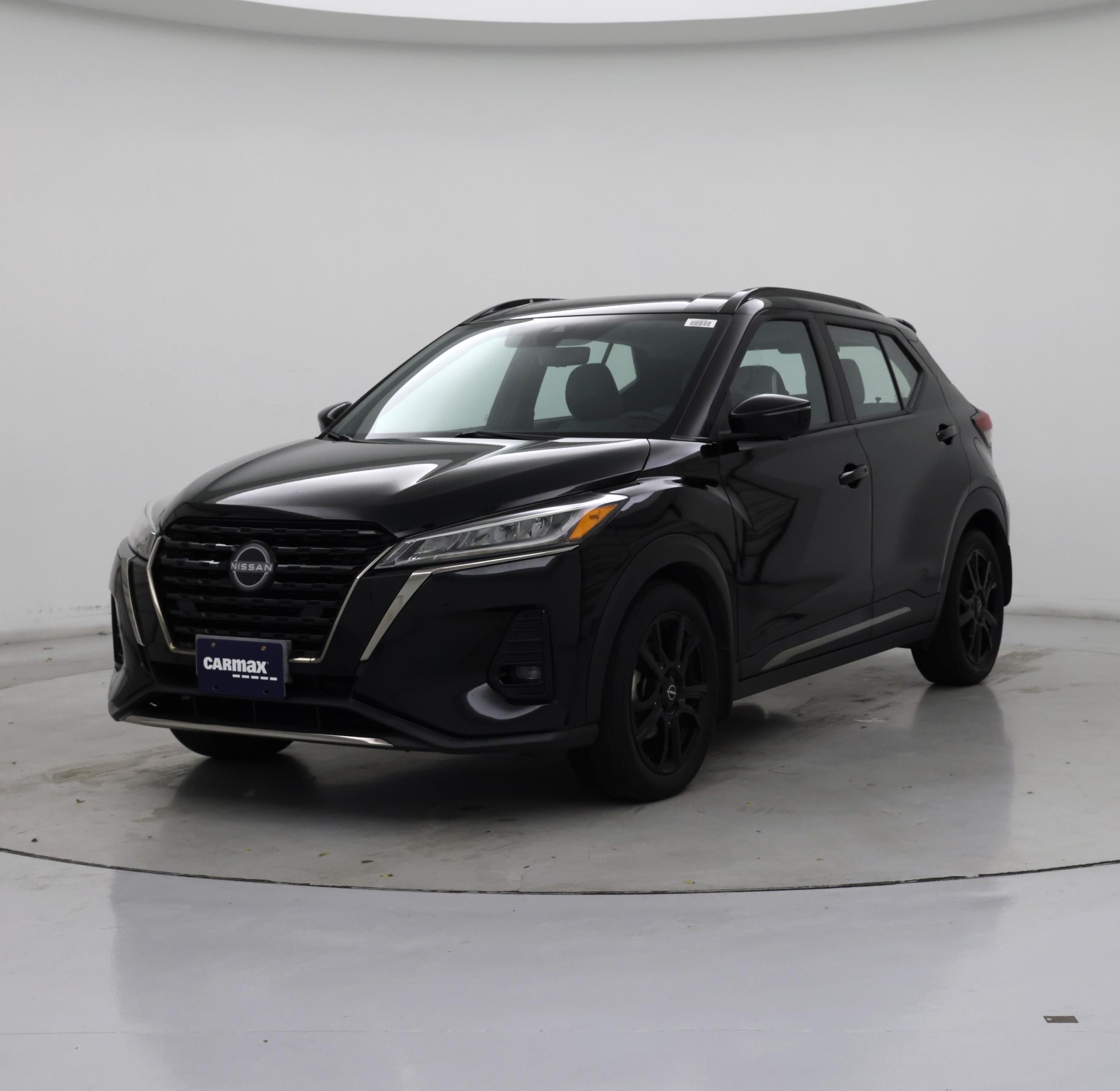 Thumbnail: 2022 Nissan Kicks - 4