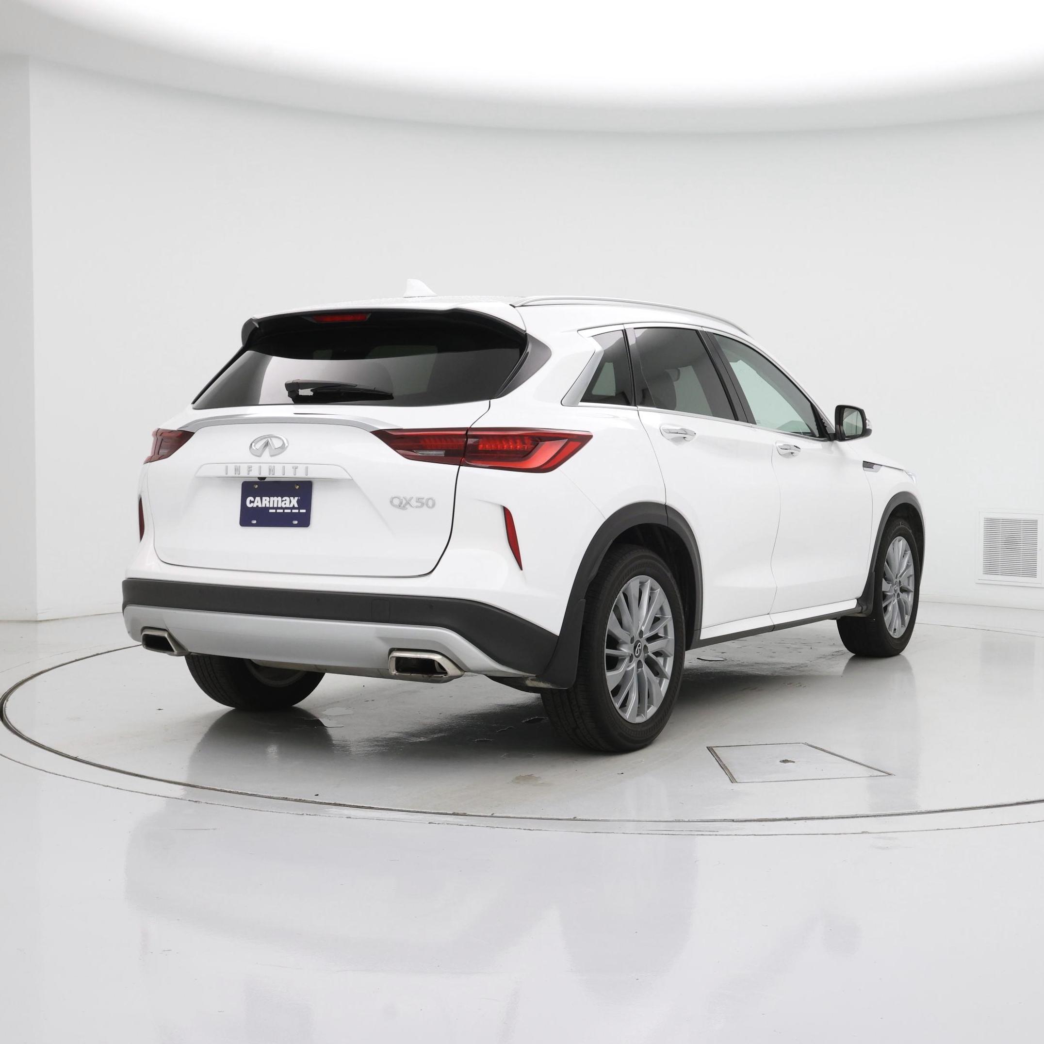 Thumbnail: 2023 INFINITI QX50 - 8