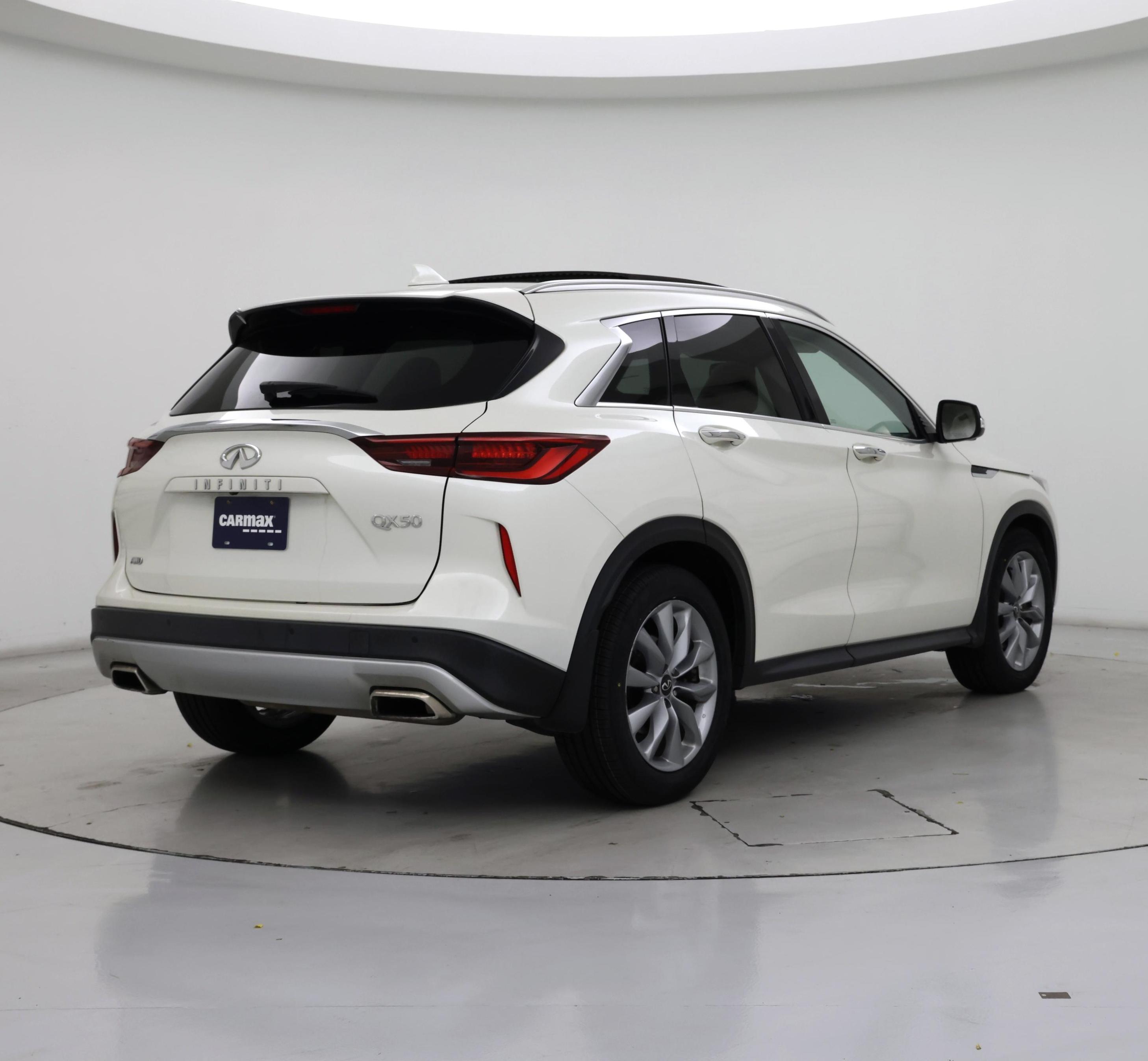 Thumbnail: 2022 INFINITI QX50 - 8