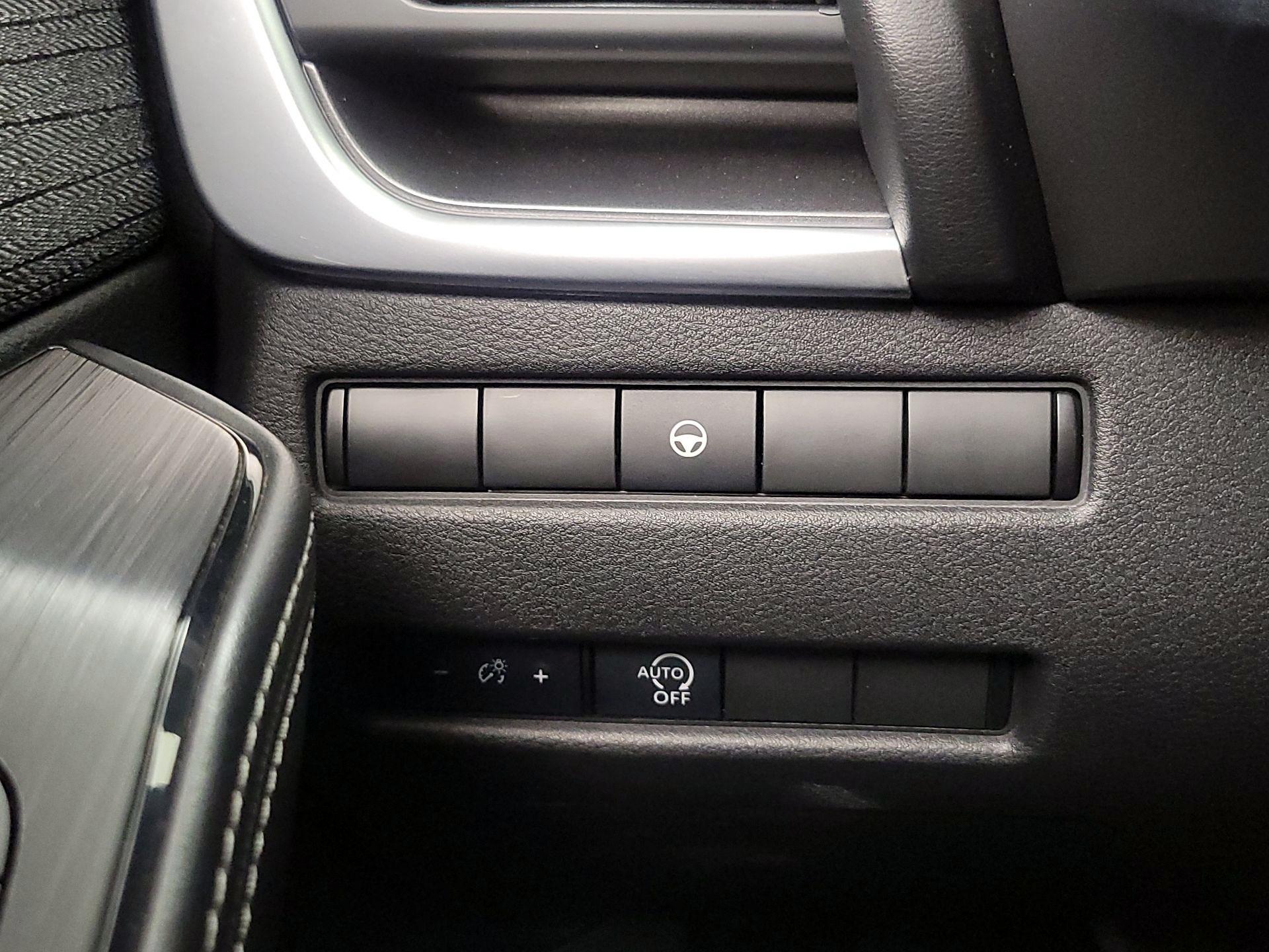 Thumbnail: 2023 Nissan Rogue - 13