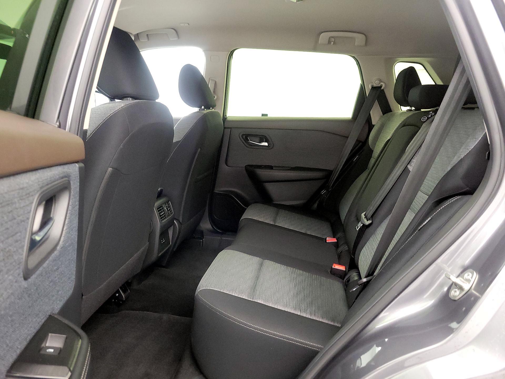 Thumbnail: 2023 Nissan Rogue - 19