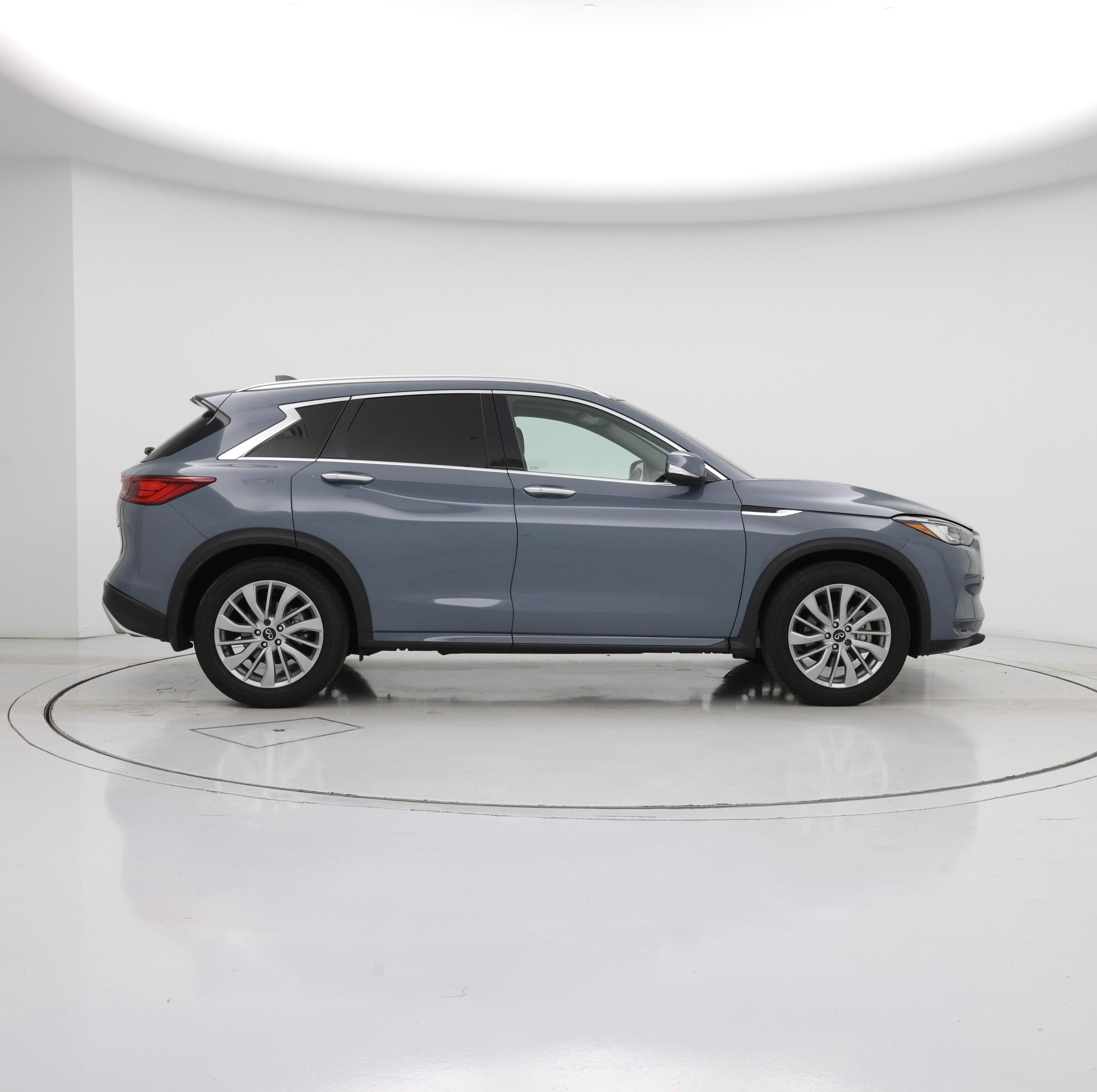 Thumbnail: 2023 INFINITI QX50 - 7