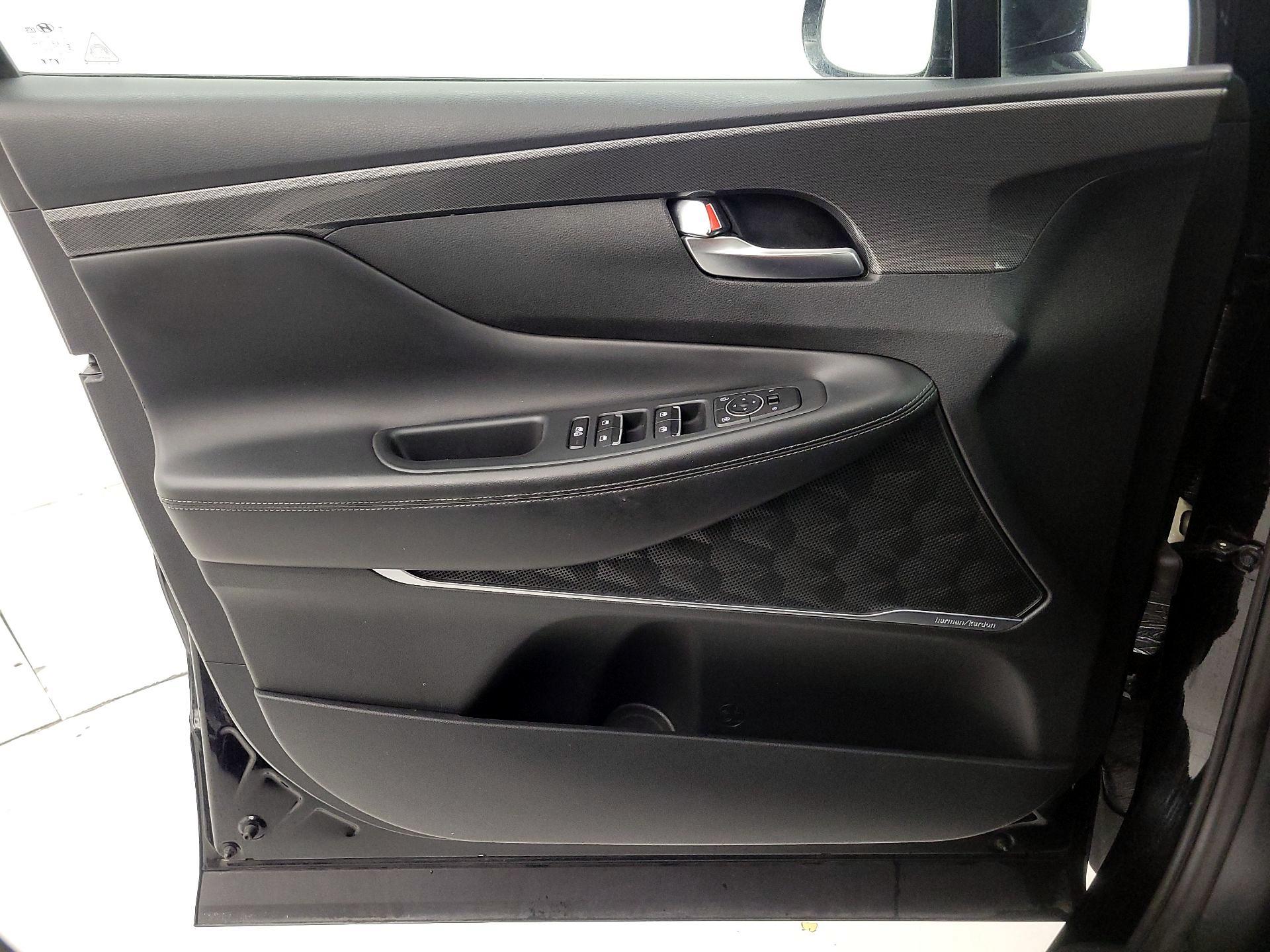 Thumbnail: 2022 Hyundai Santa Fe - 12