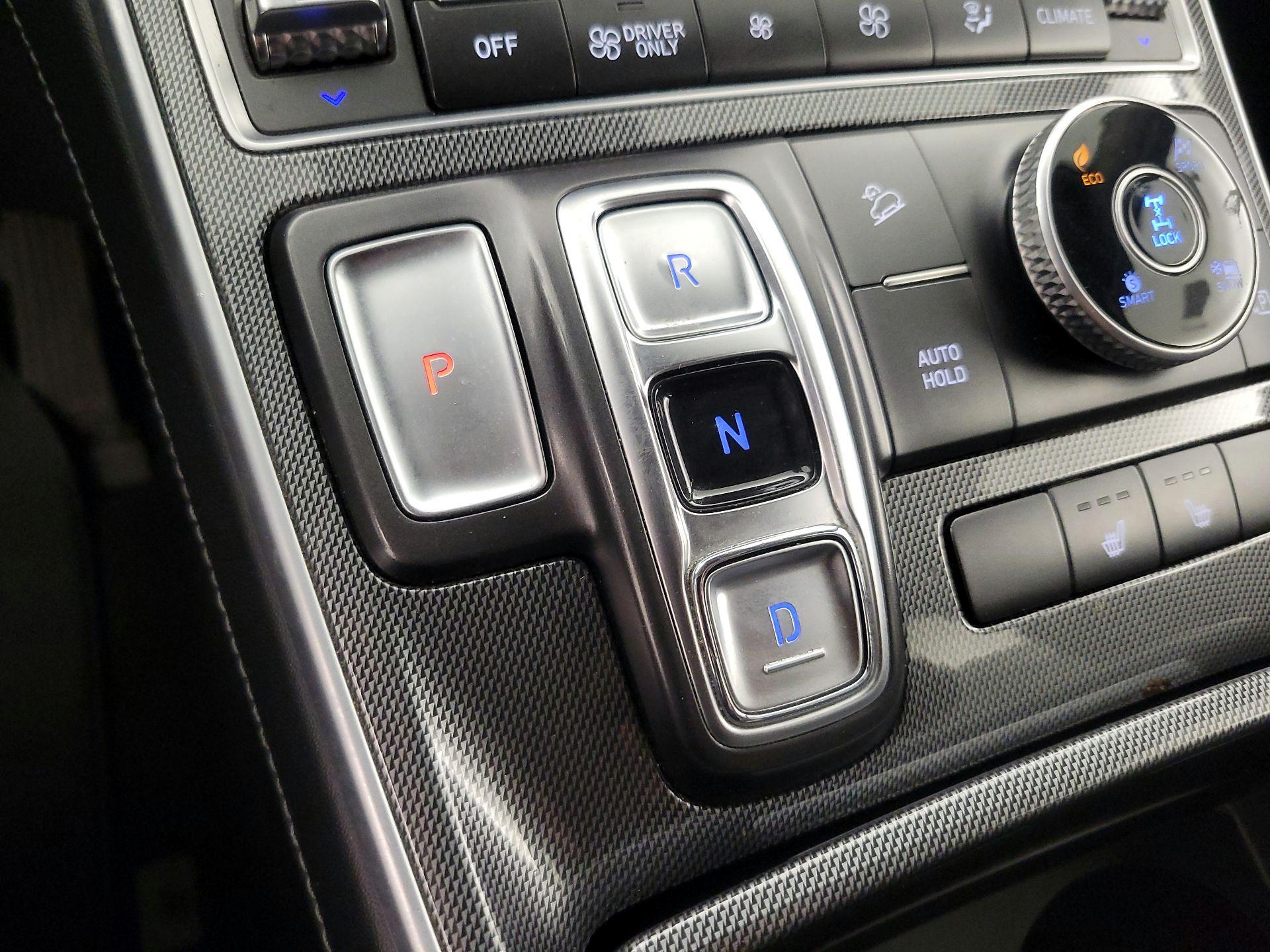 Thumbnail: 2022 Hyundai Santa Fe - 18