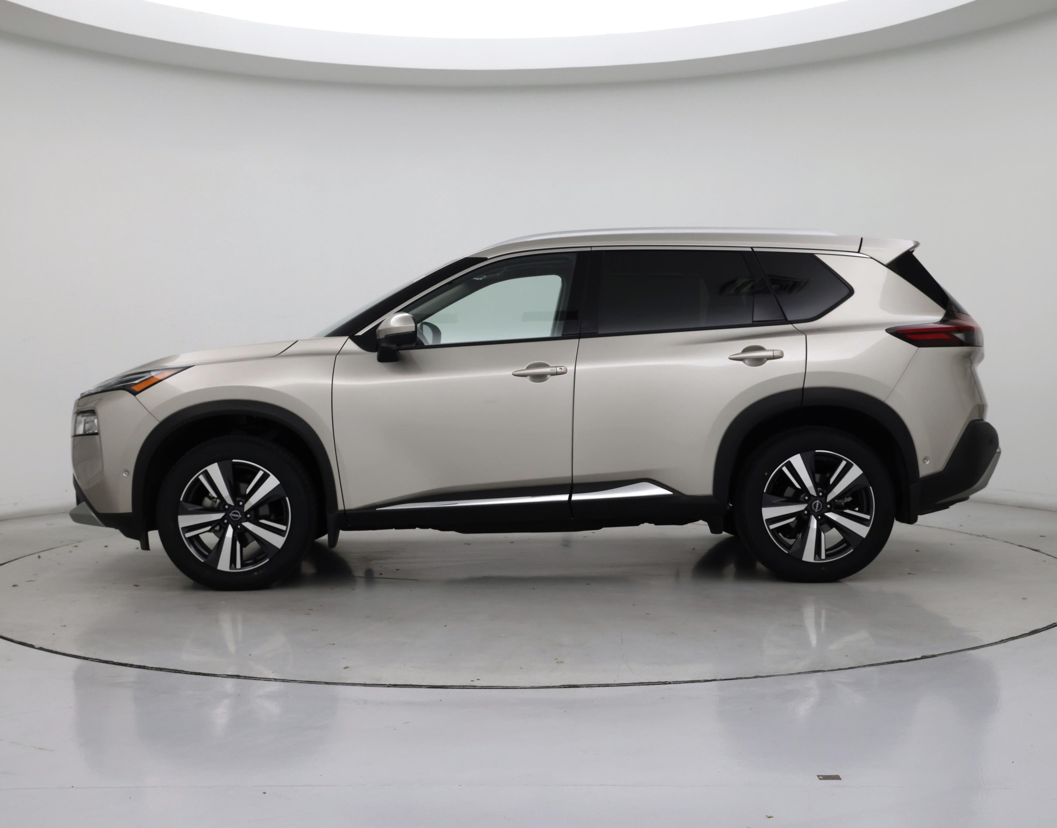 Thumbnail: 2023 Nissan Rogue - 3