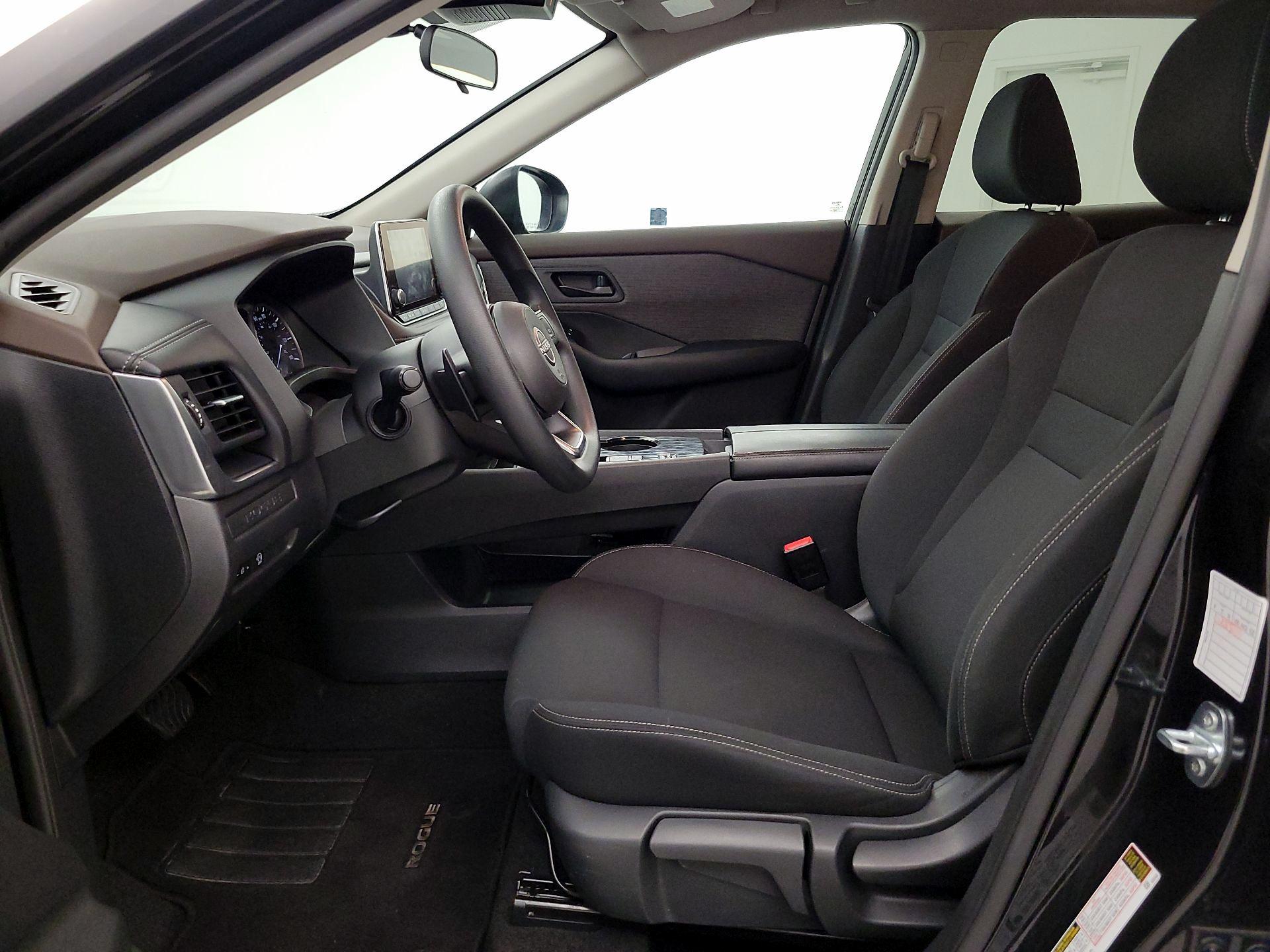 Thumbnail: 2023 Nissan Rogue - 11