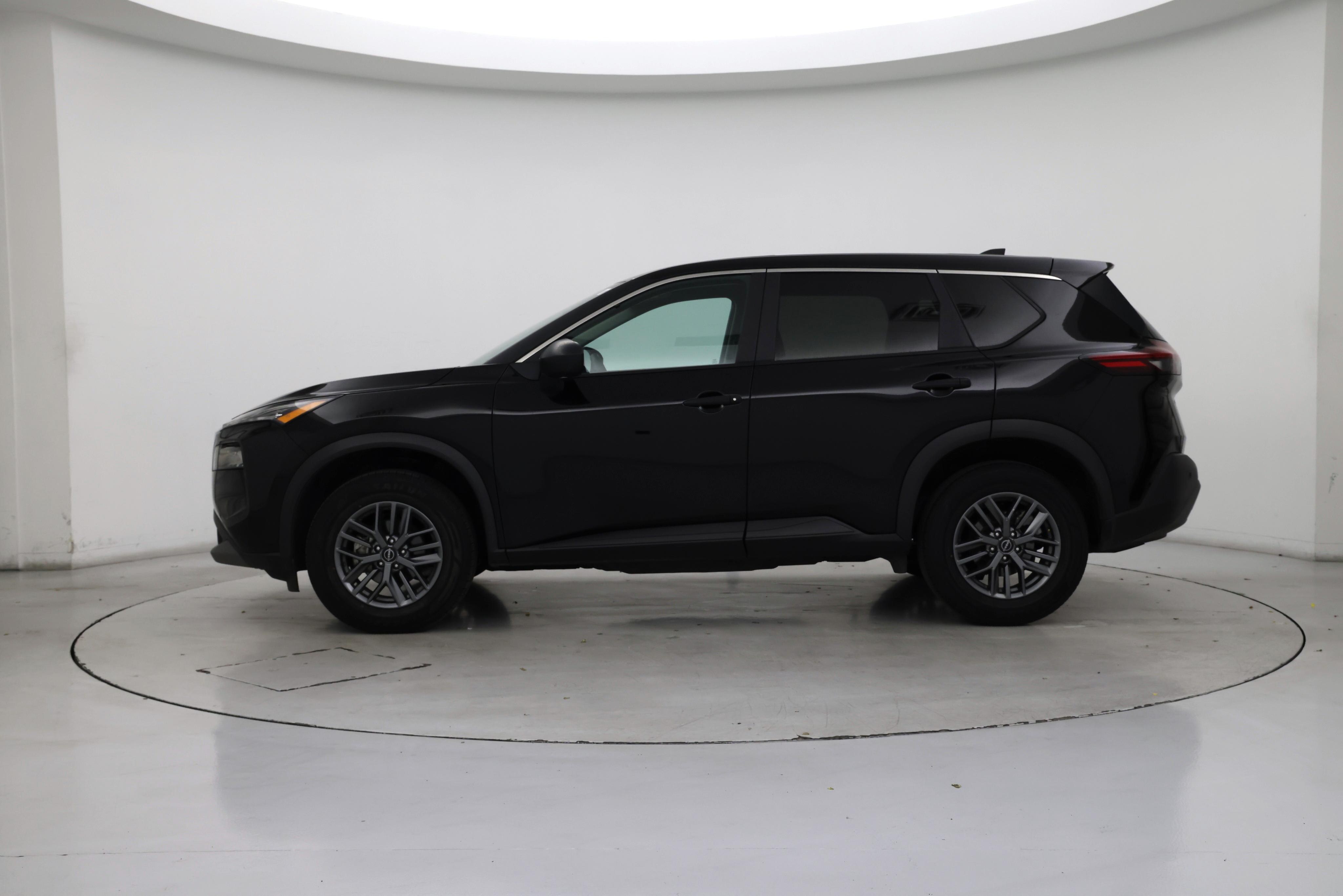 Thumbnail: 2023 Nissan Rogue - 3