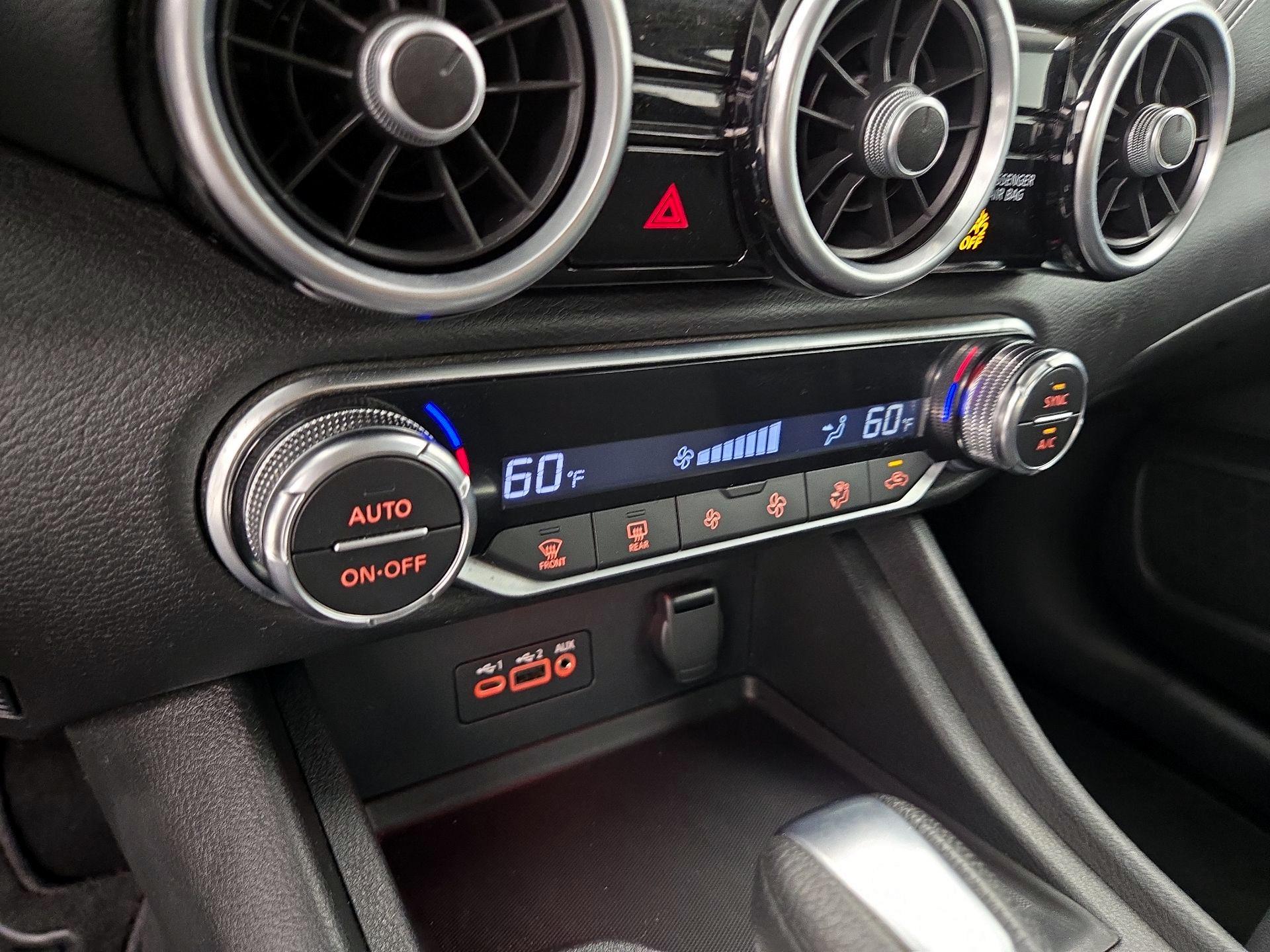 Thumbnail: 2021 Nissan Sentra - 16