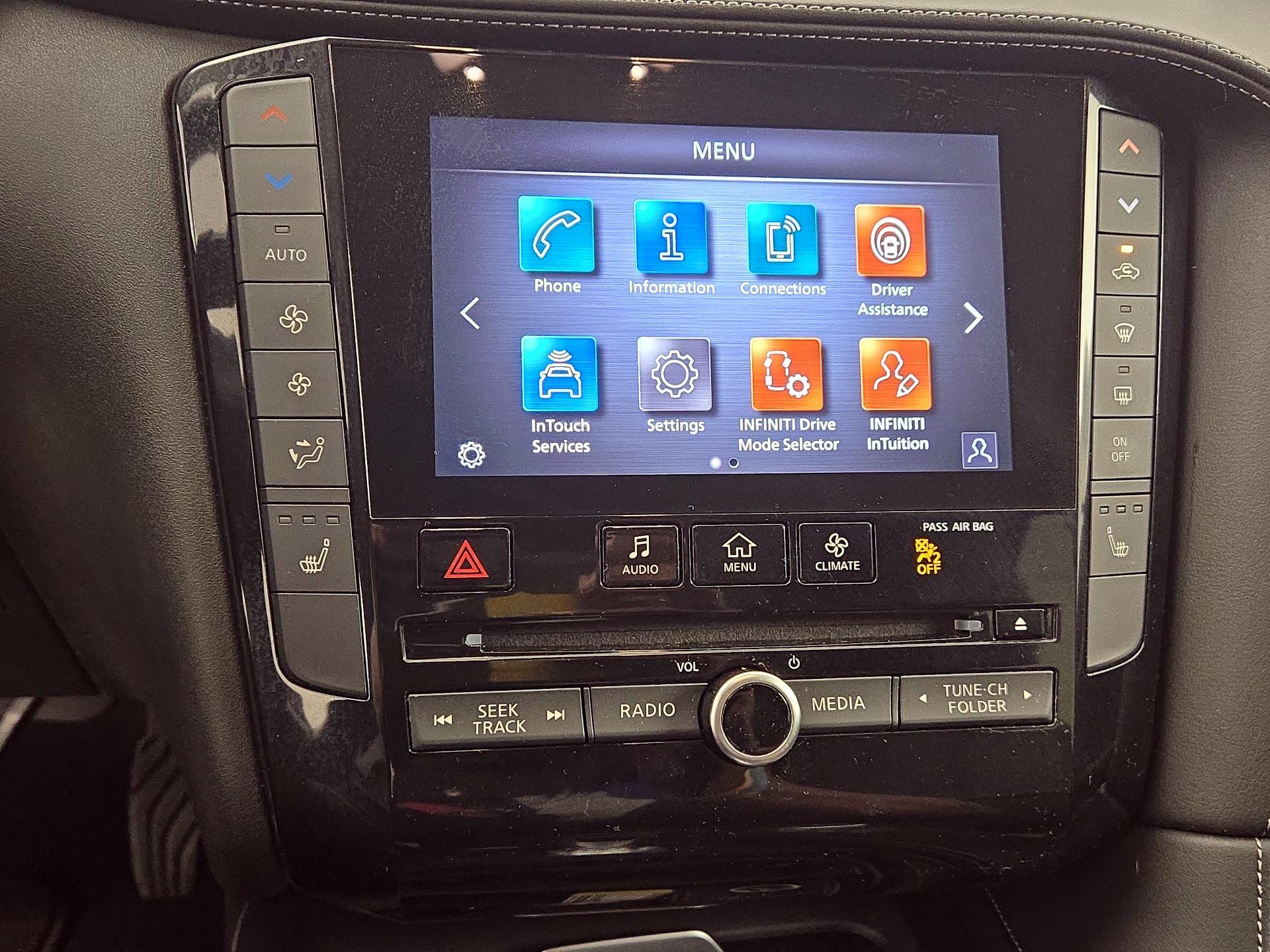 Thumbnail: 2022 INFINITI QX50 - 16