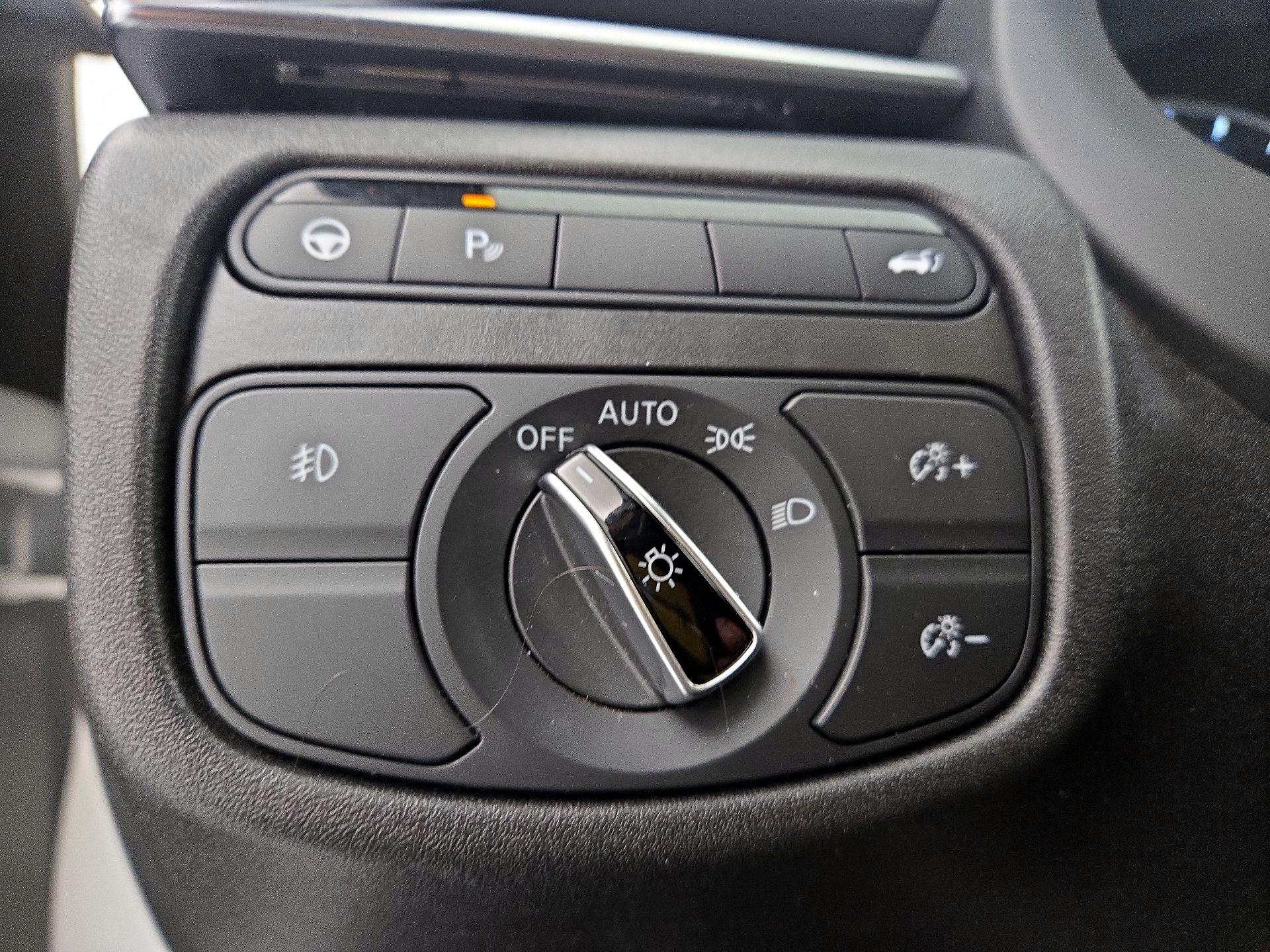 Thumbnail: 2023 INFINITI QX55 - 13