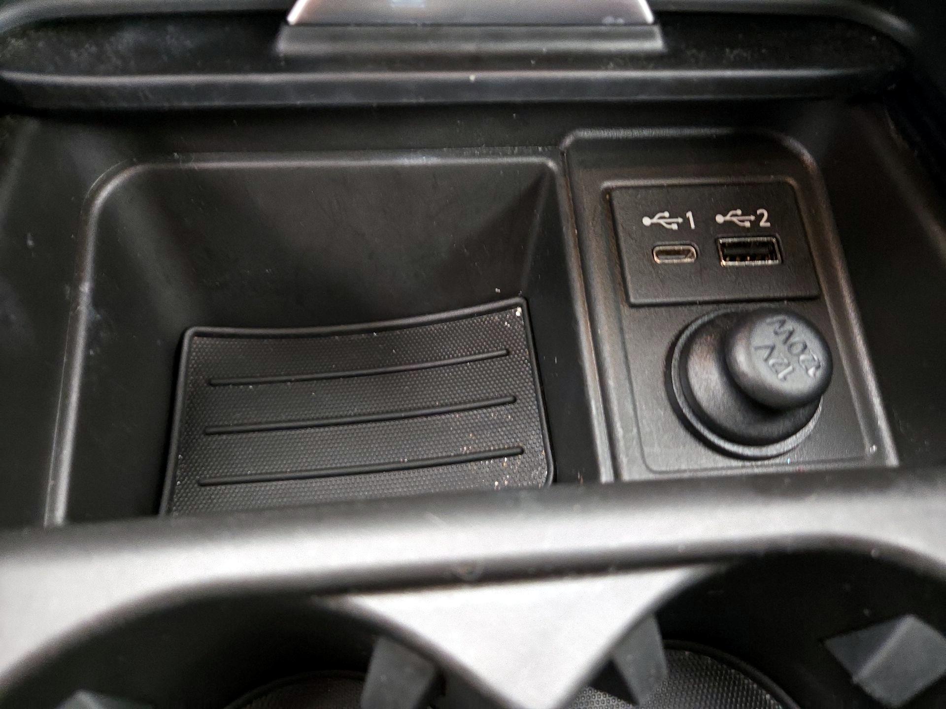 Thumbnail: 2023 INFINITI QX55 - 18