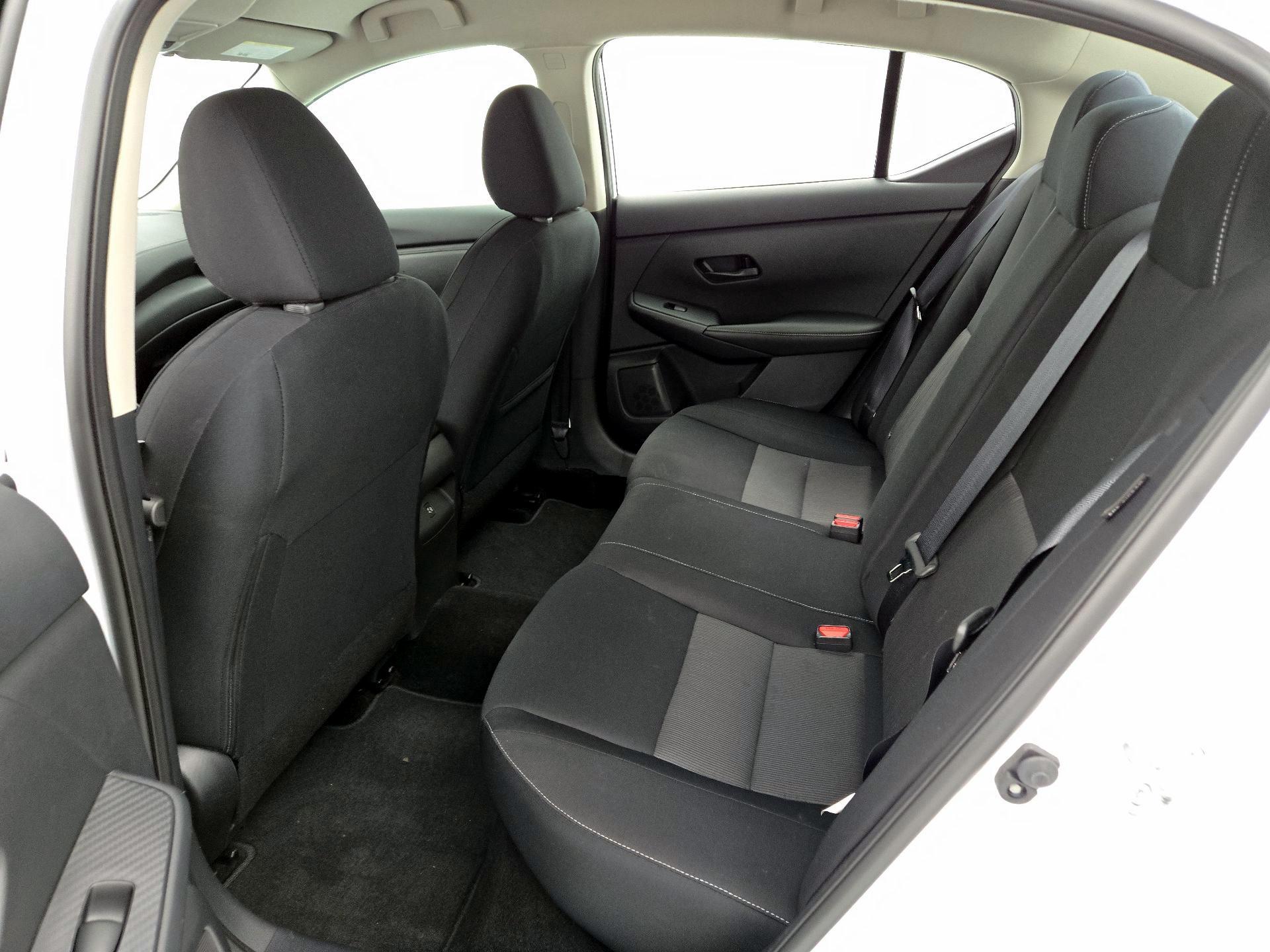 Thumbnail: 2024 Nissan Sentra - 19