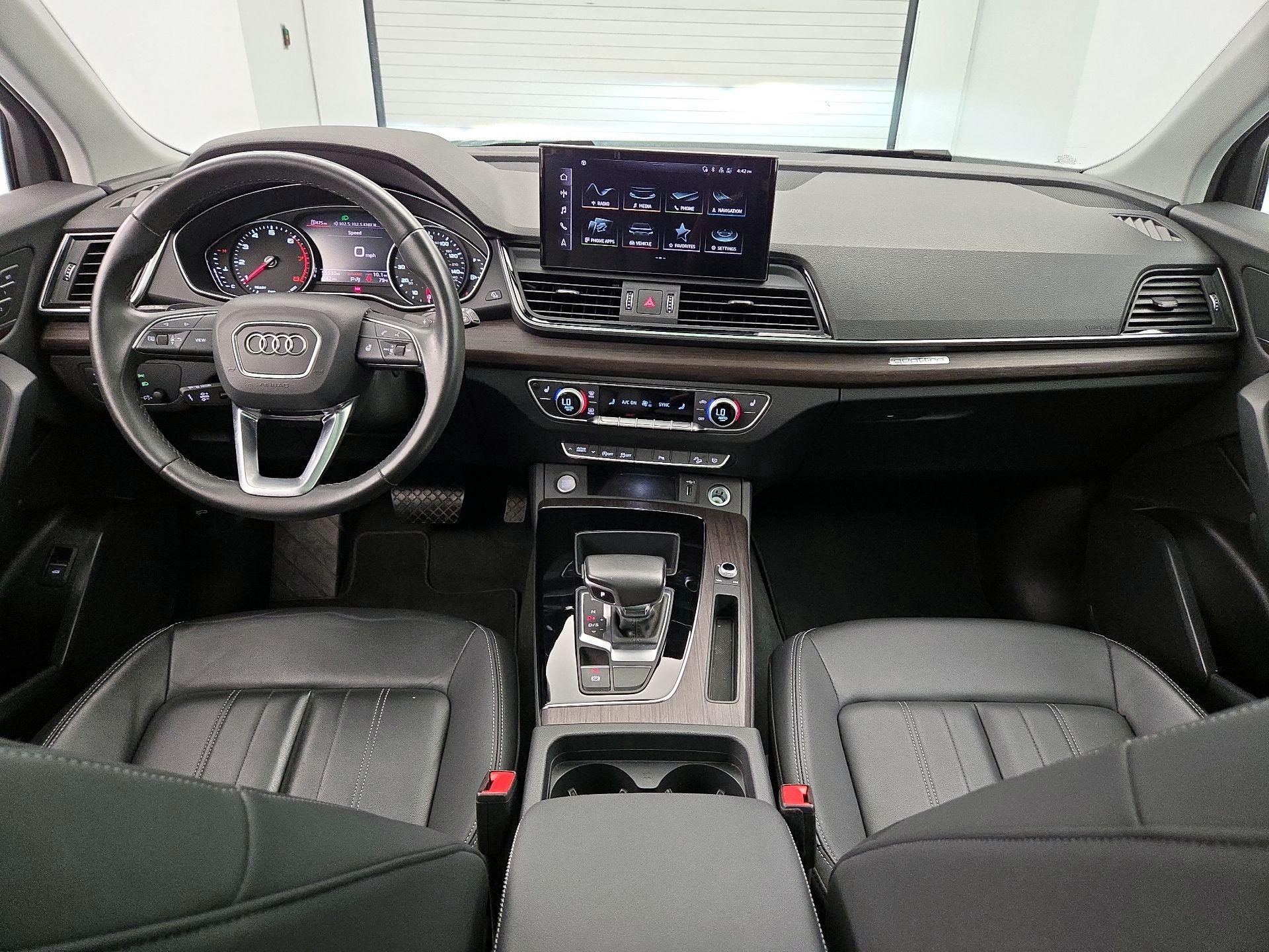 Thumbnail: 2023 Audi Q5 - 9