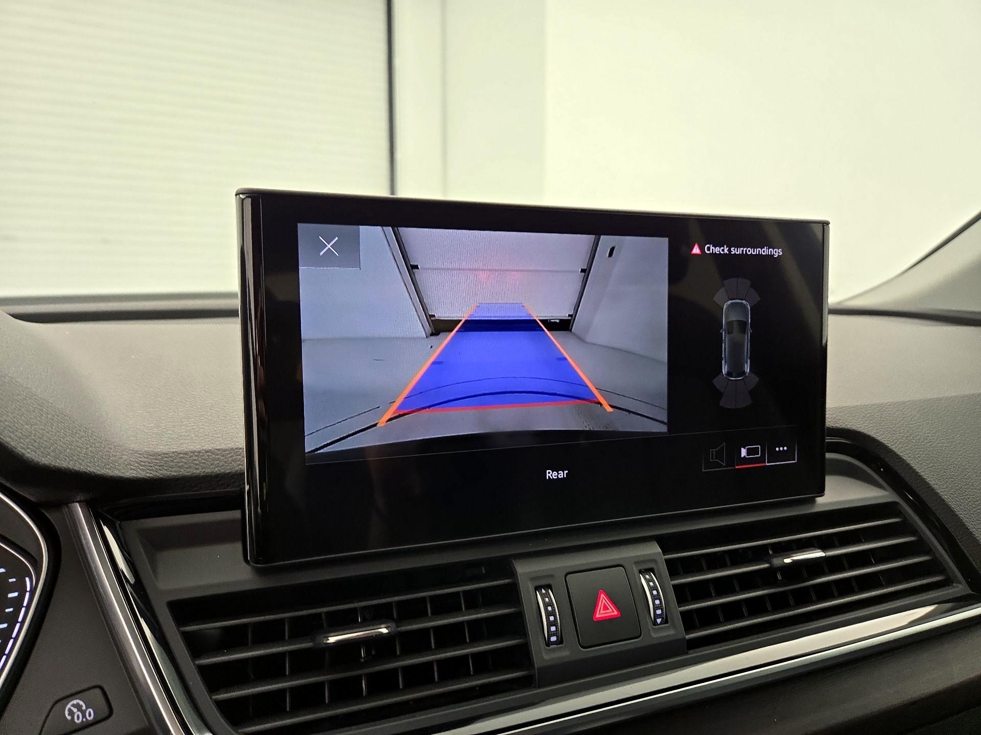 Thumbnail: 2023 Audi Q5 - 14