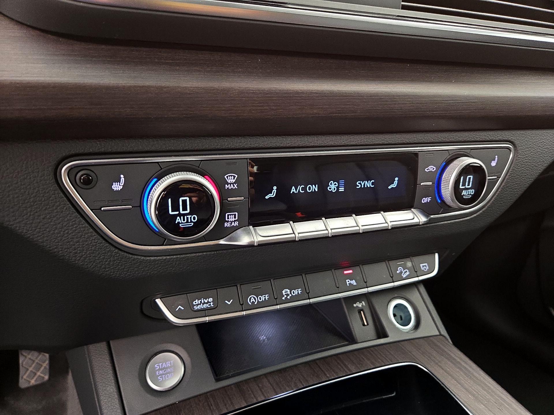 Thumbnail: 2023 Audi Q5 - 16