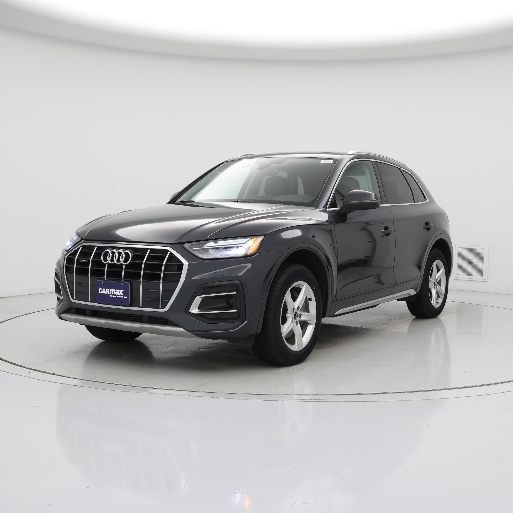 Thumbnail: 2023 Audi Q5 - 4