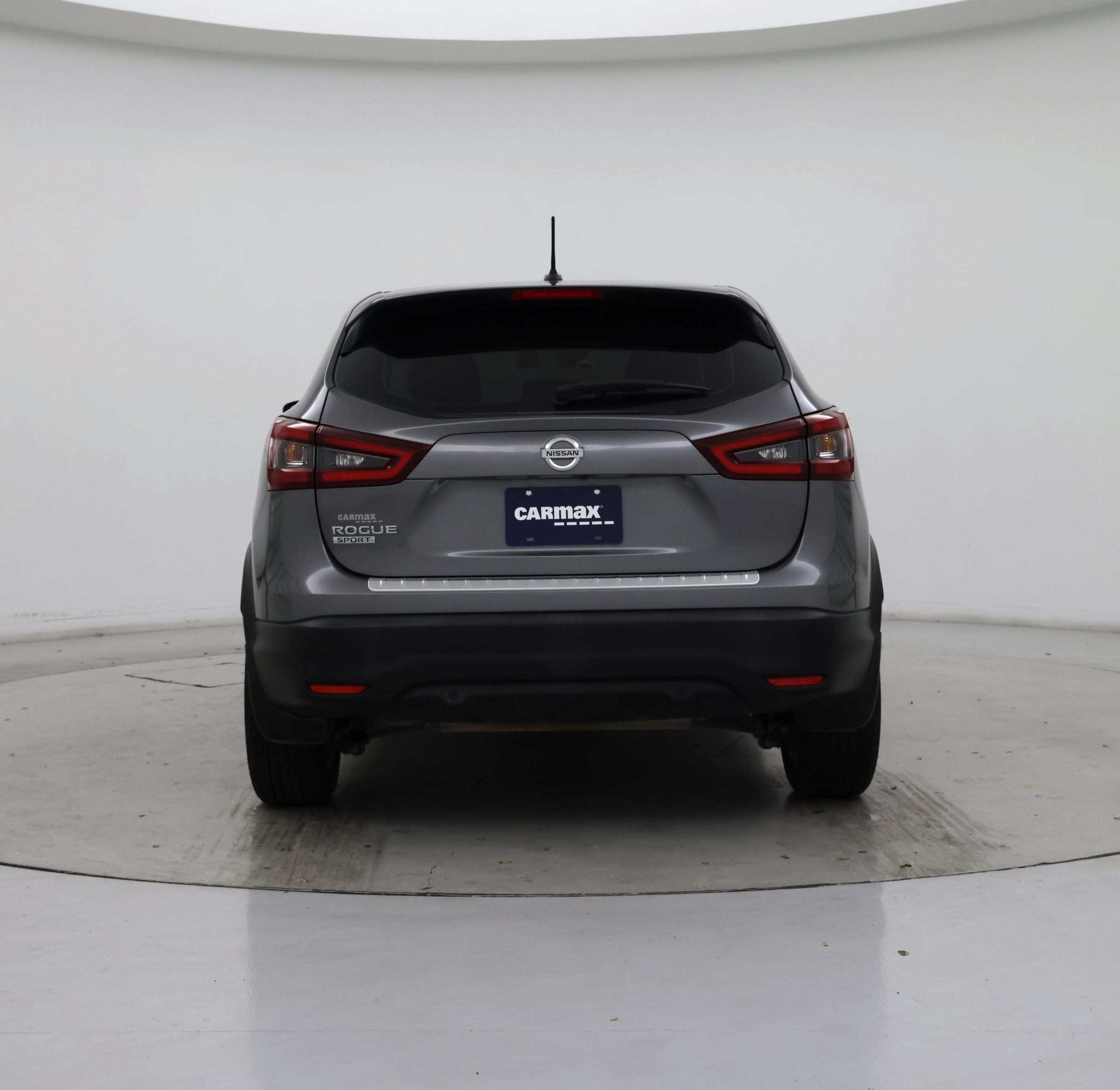 Thumbnail: 2020 Nissan Rogue Sport - 6