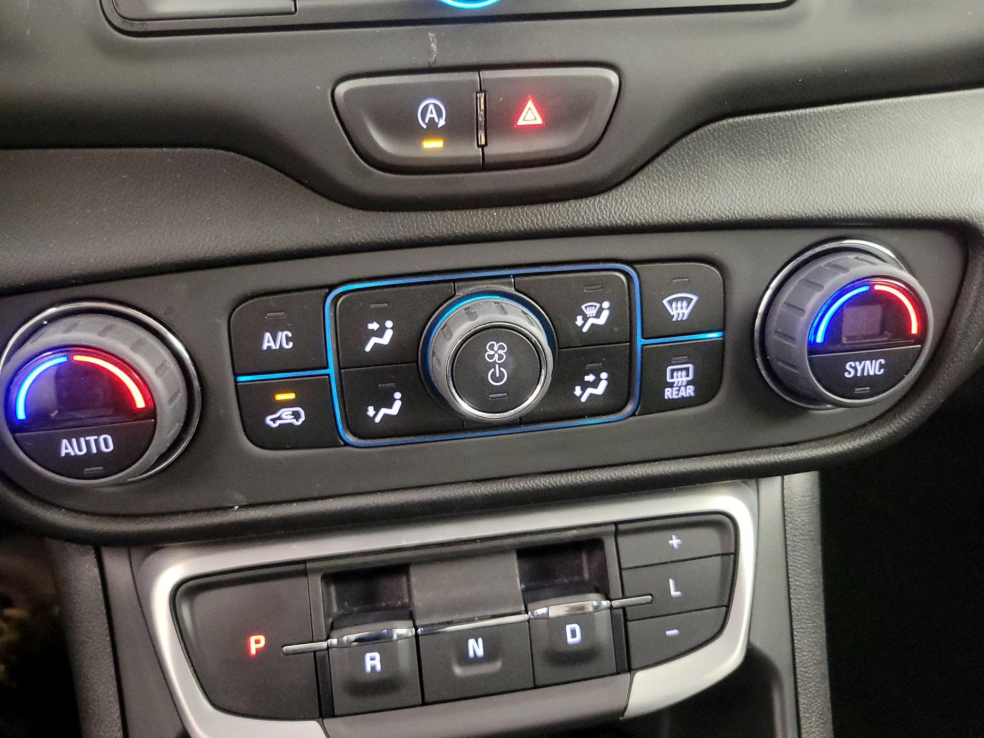 Thumbnail: 2023 GMC Terrain - 16