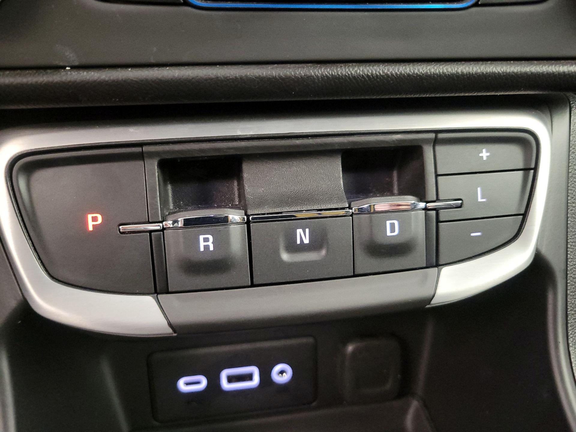 Thumbnail: 2023 GMC Terrain - 17