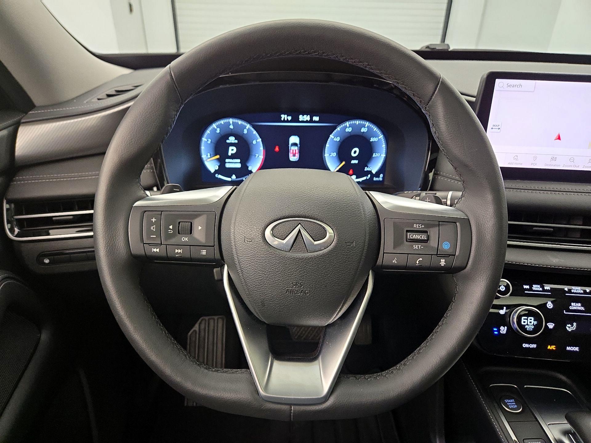 Thumbnail: 2024 INFINITI QX60 - 10