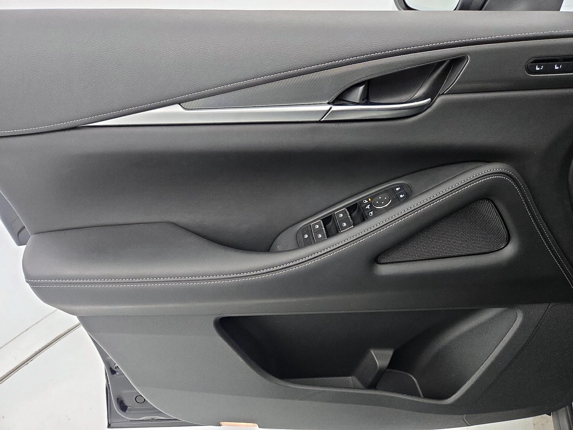 Thumbnail: 2024 INFINITI QX60 - 12