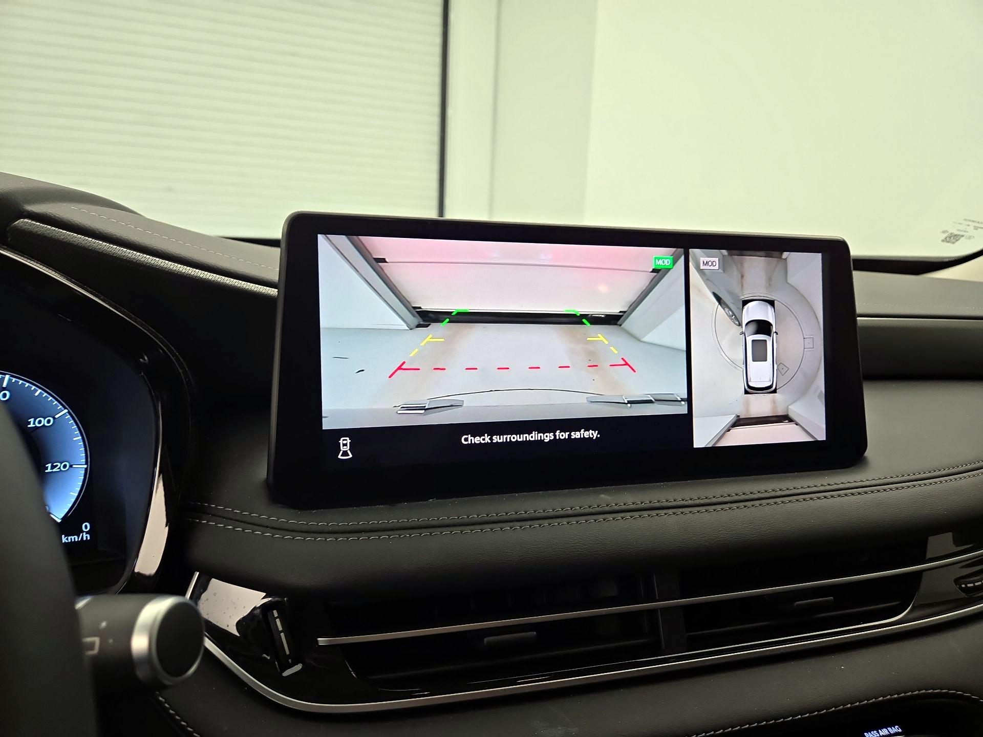 Thumbnail: 2024 INFINITI QX60 - 15