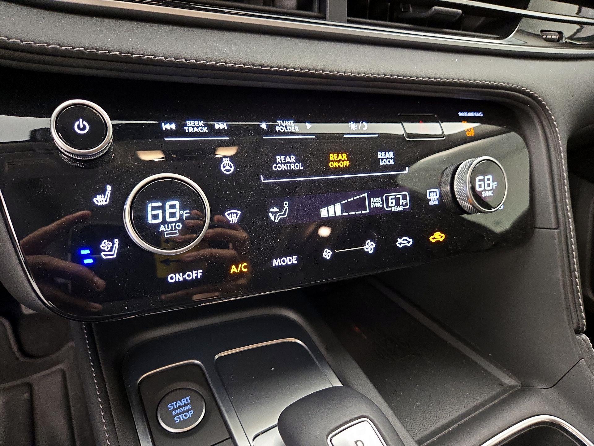 Thumbnail: 2024 INFINITI QX60 - 17