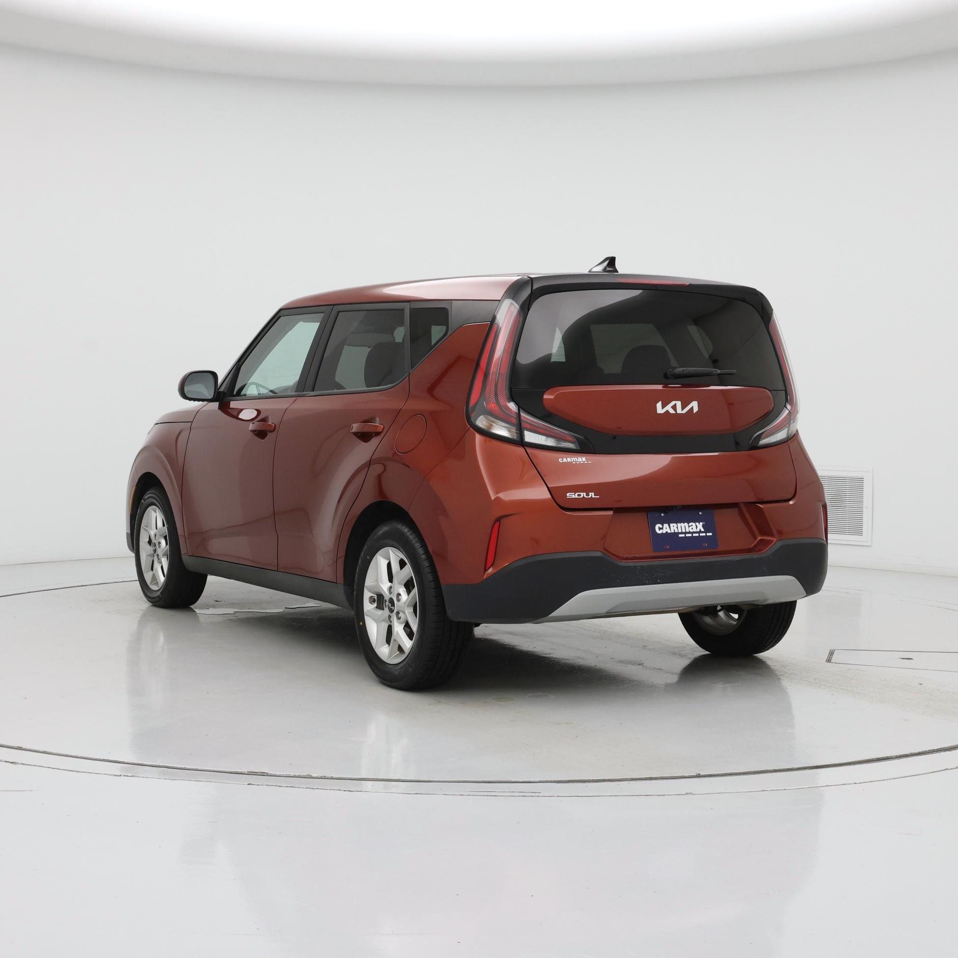 Thumbnail: 2023 Kia Soul - 2