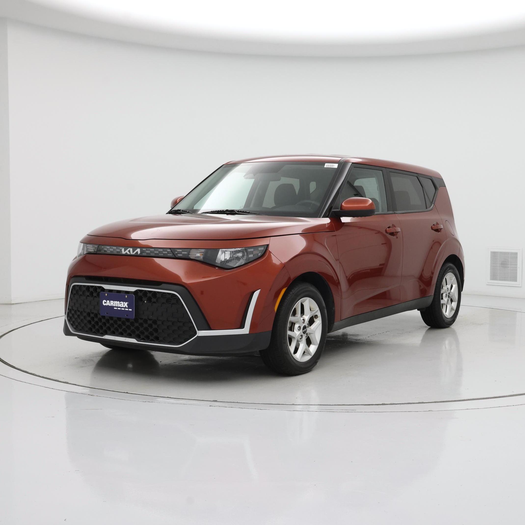 Thumbnail: 2023 Kia Soul - 4