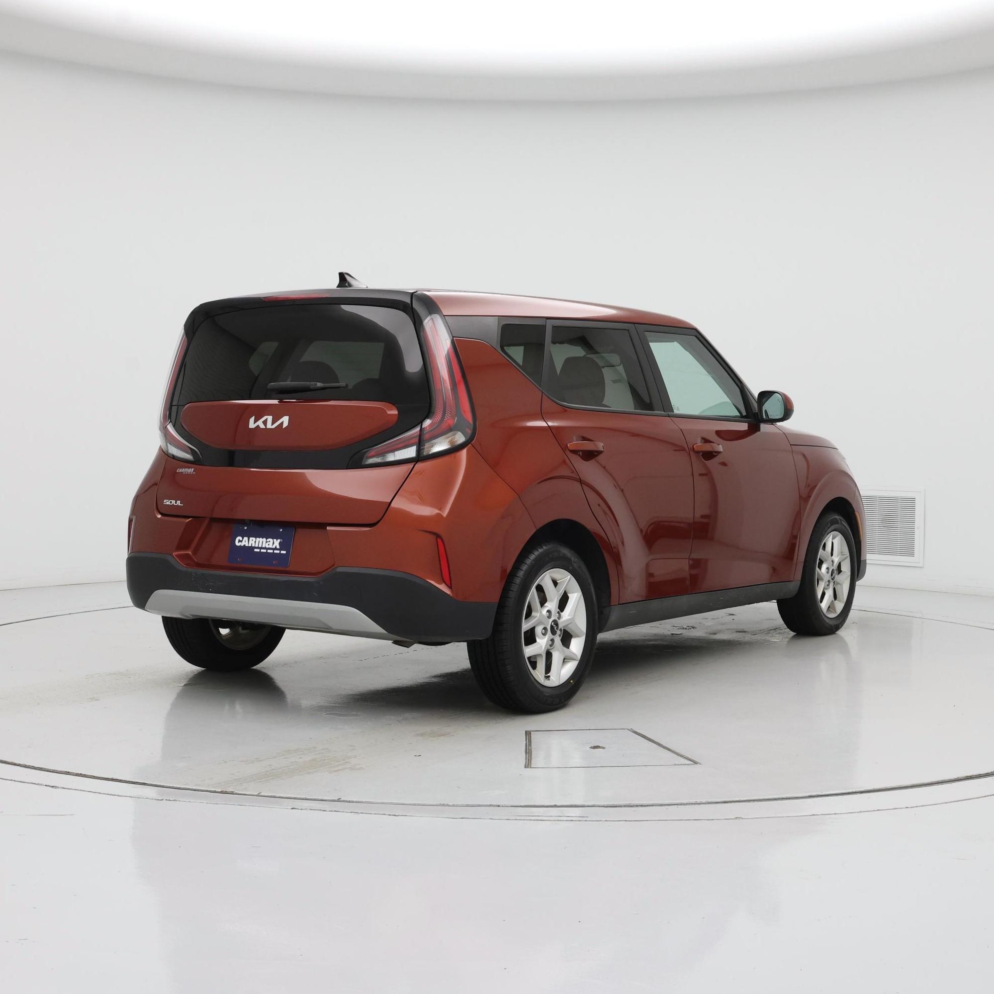Thumbnail: 2023 Kia Soul - 8