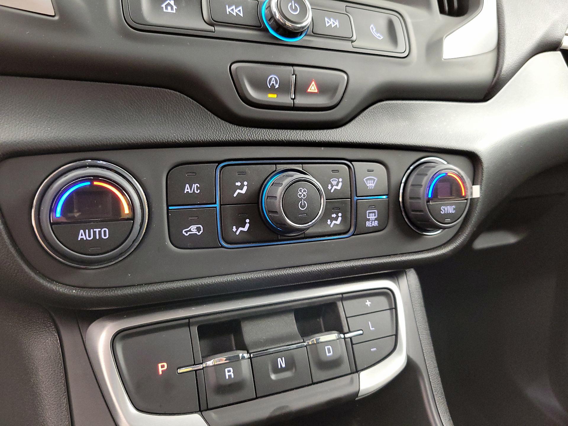 Thumbnail: 2023 GMC Terrain - 16