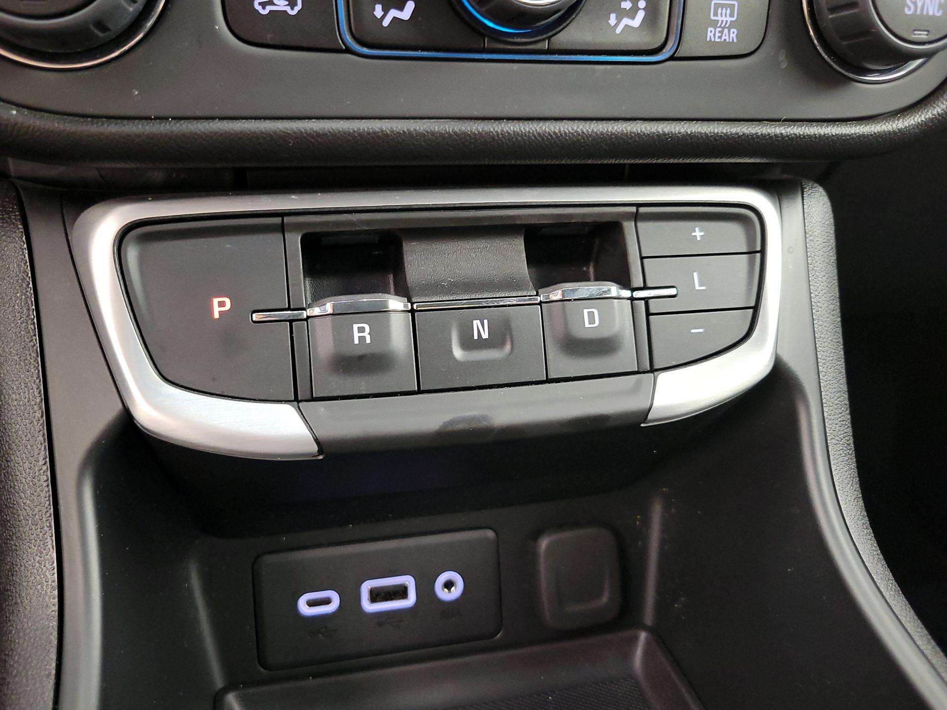 Thumbnail: 2023 GMC Terrain - 17
