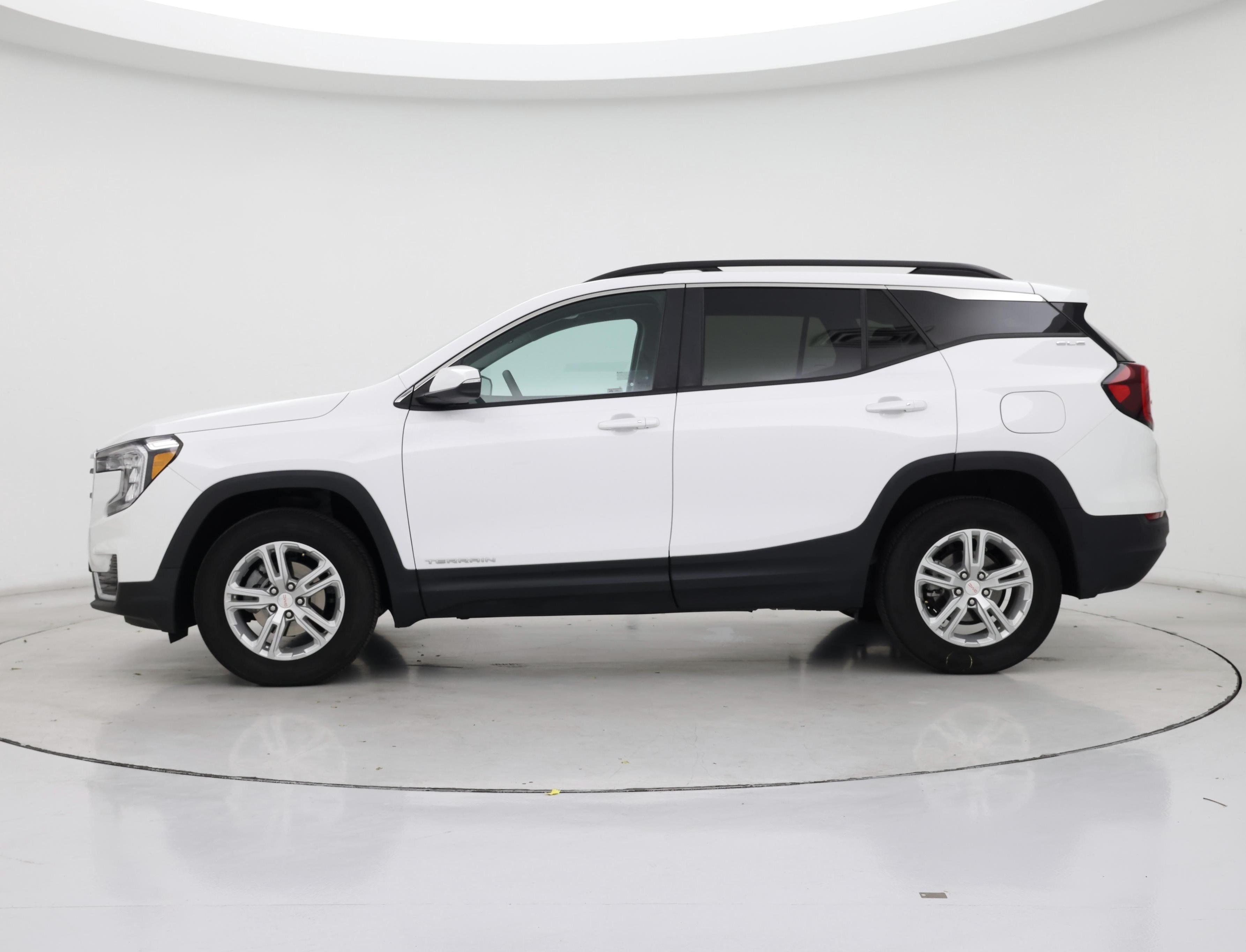 Thumbnail: 2023 GMC Terrain - 3