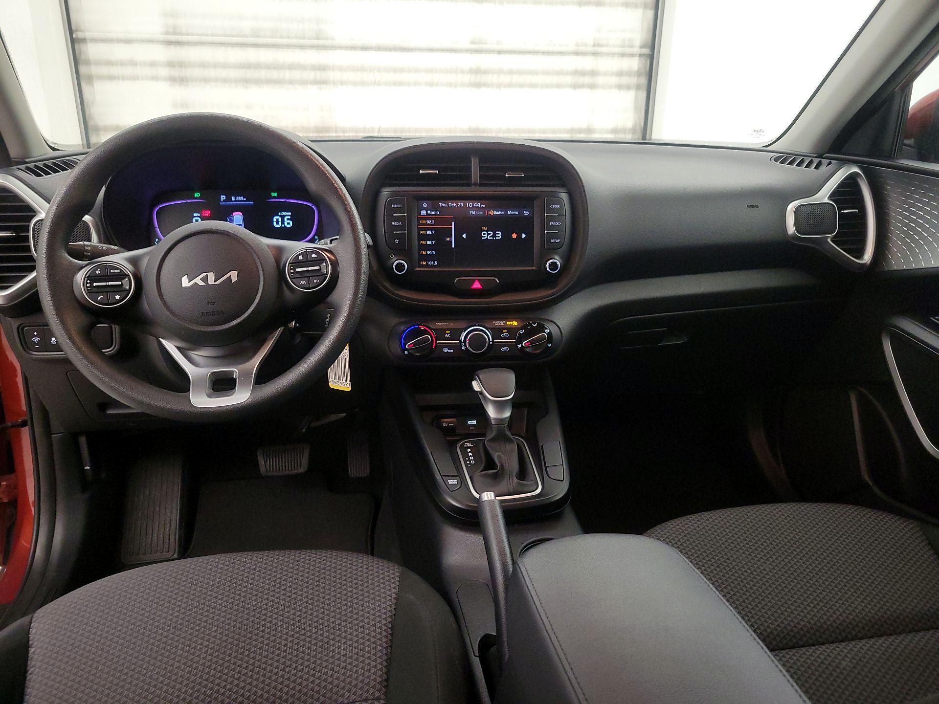 Thumbnail: 2023 Kia Soul - 9