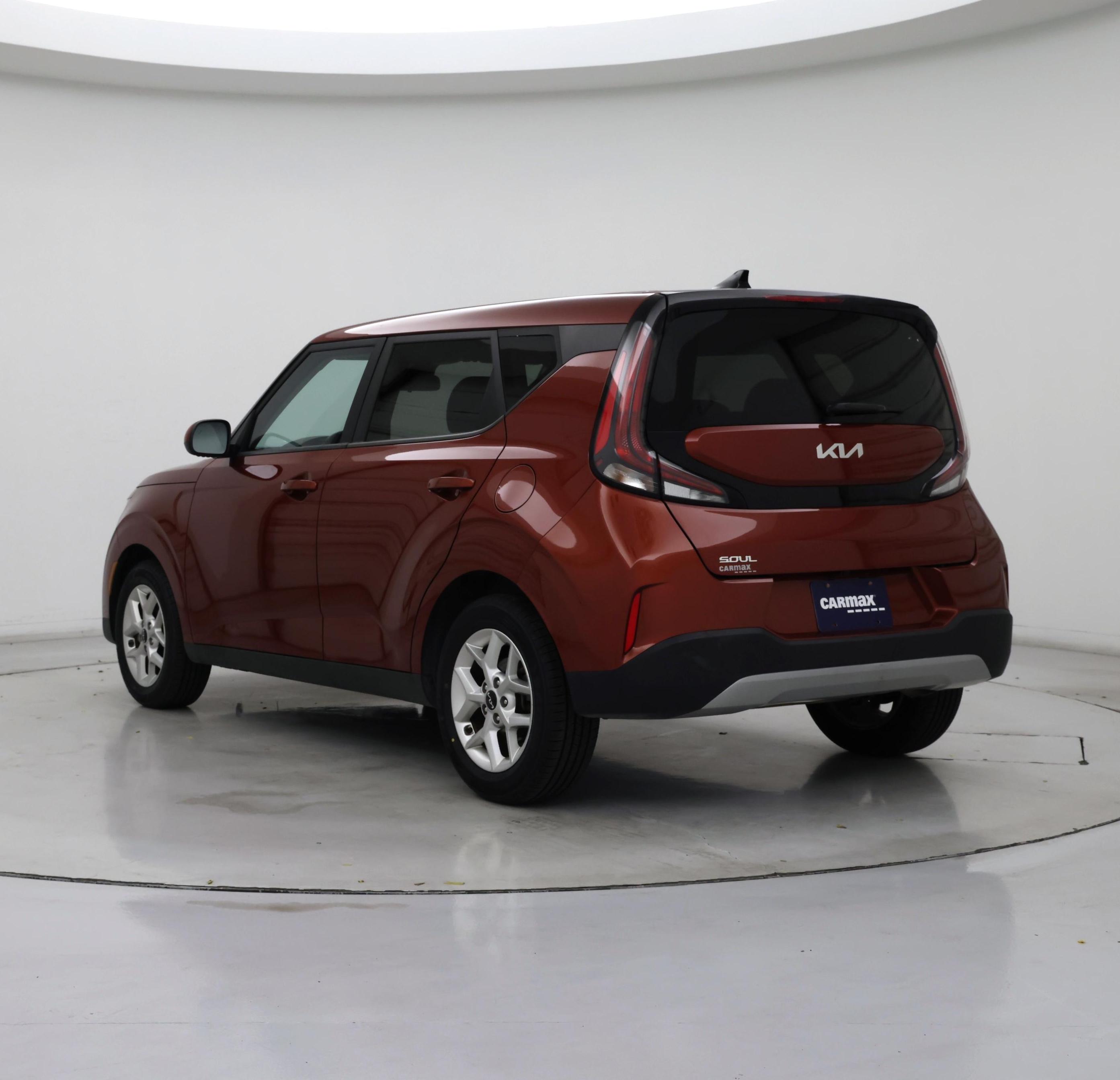 Thumbnail: 2023 Kia Soul - 2