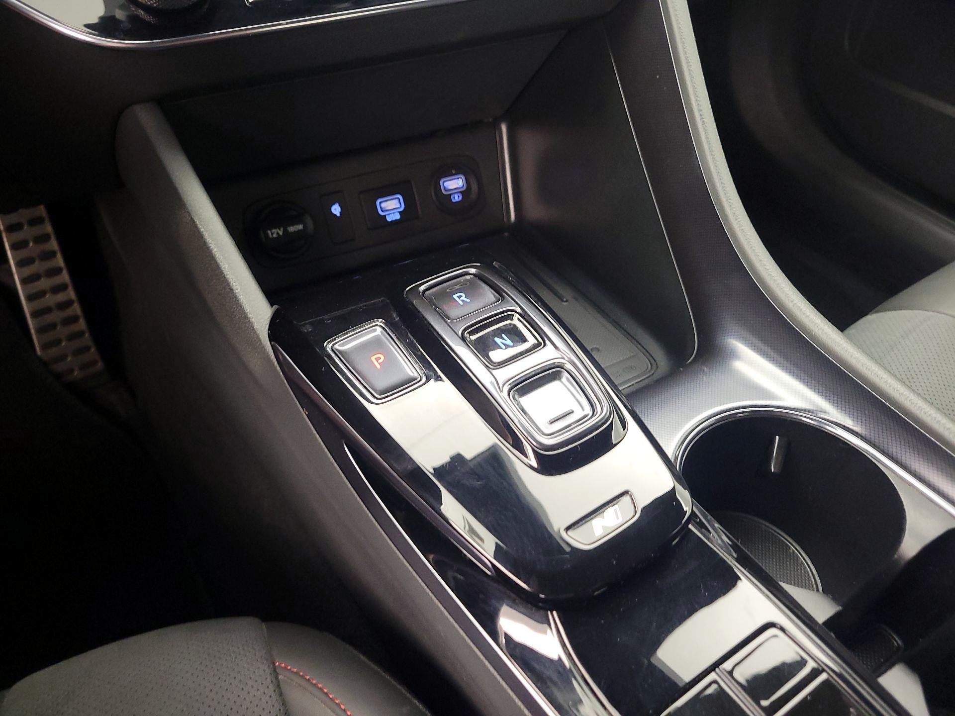 Thumbnail: 2022 Hyundai Sonata - 18