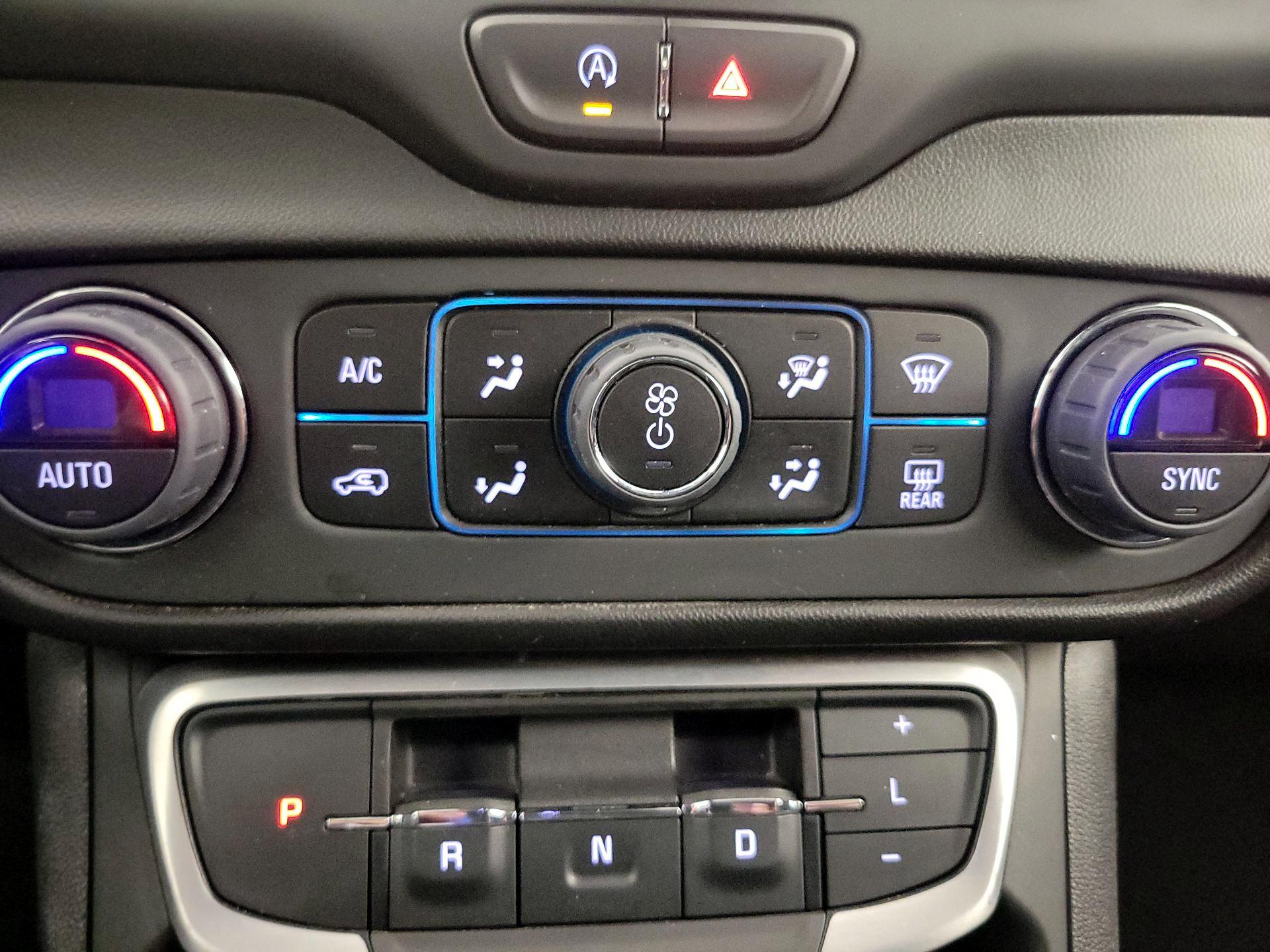 Thumbnail: 2023 GMC Terrain - 16