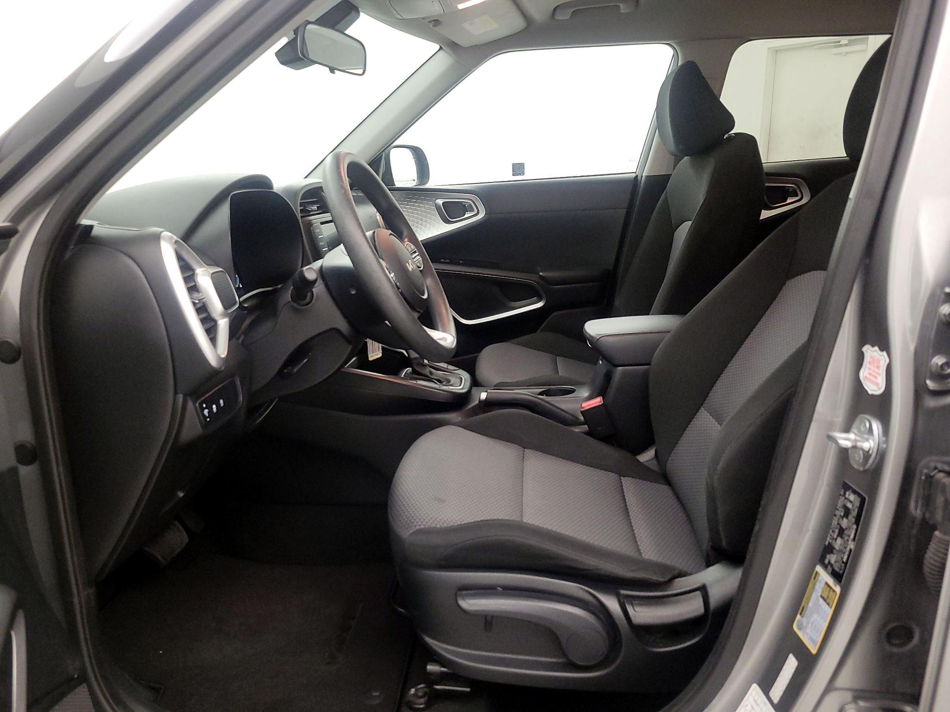 Thumbnail: 2023 Kia Soul - 11