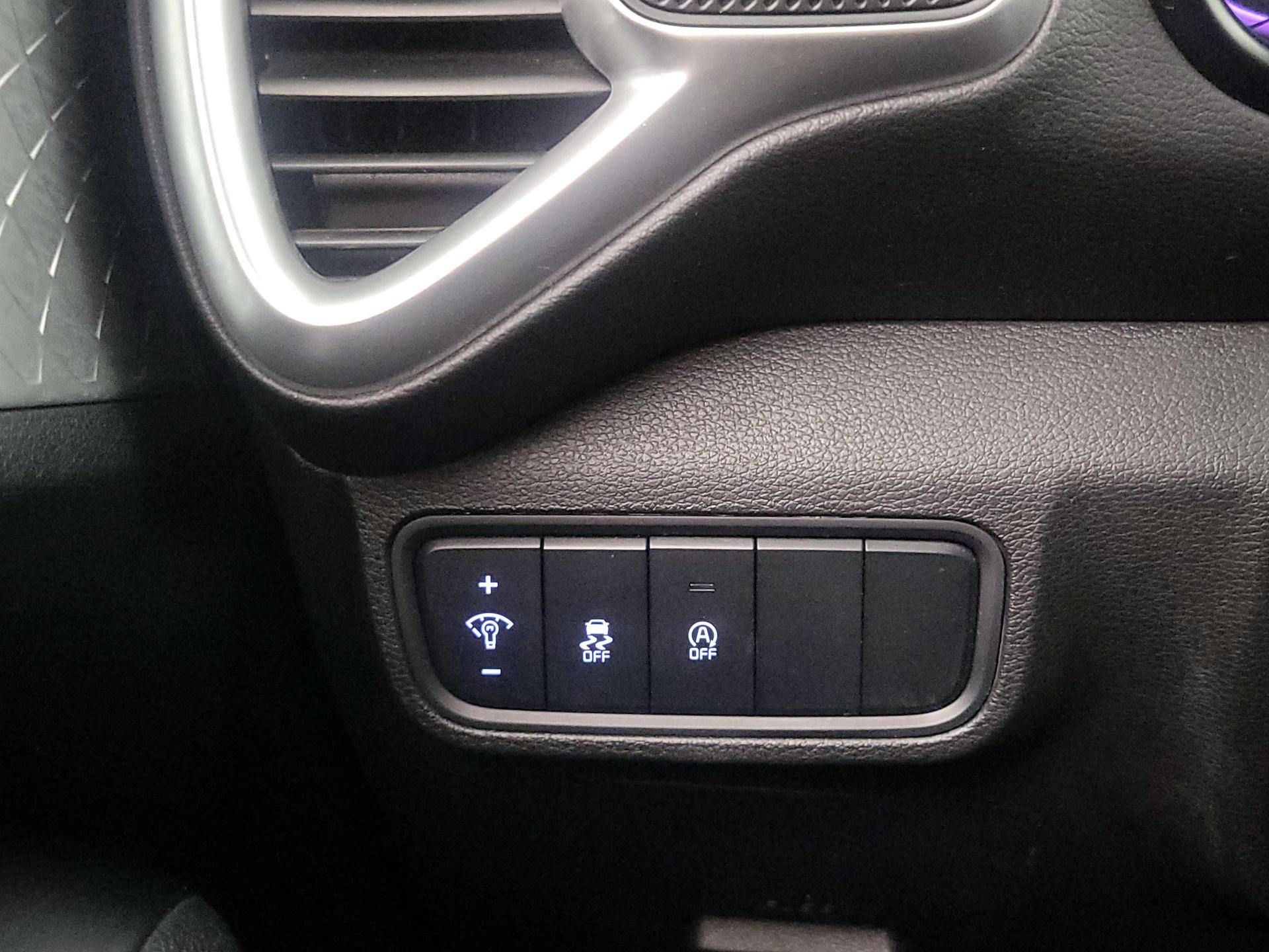 Thumbnail: 2023 Kia Soul - 13