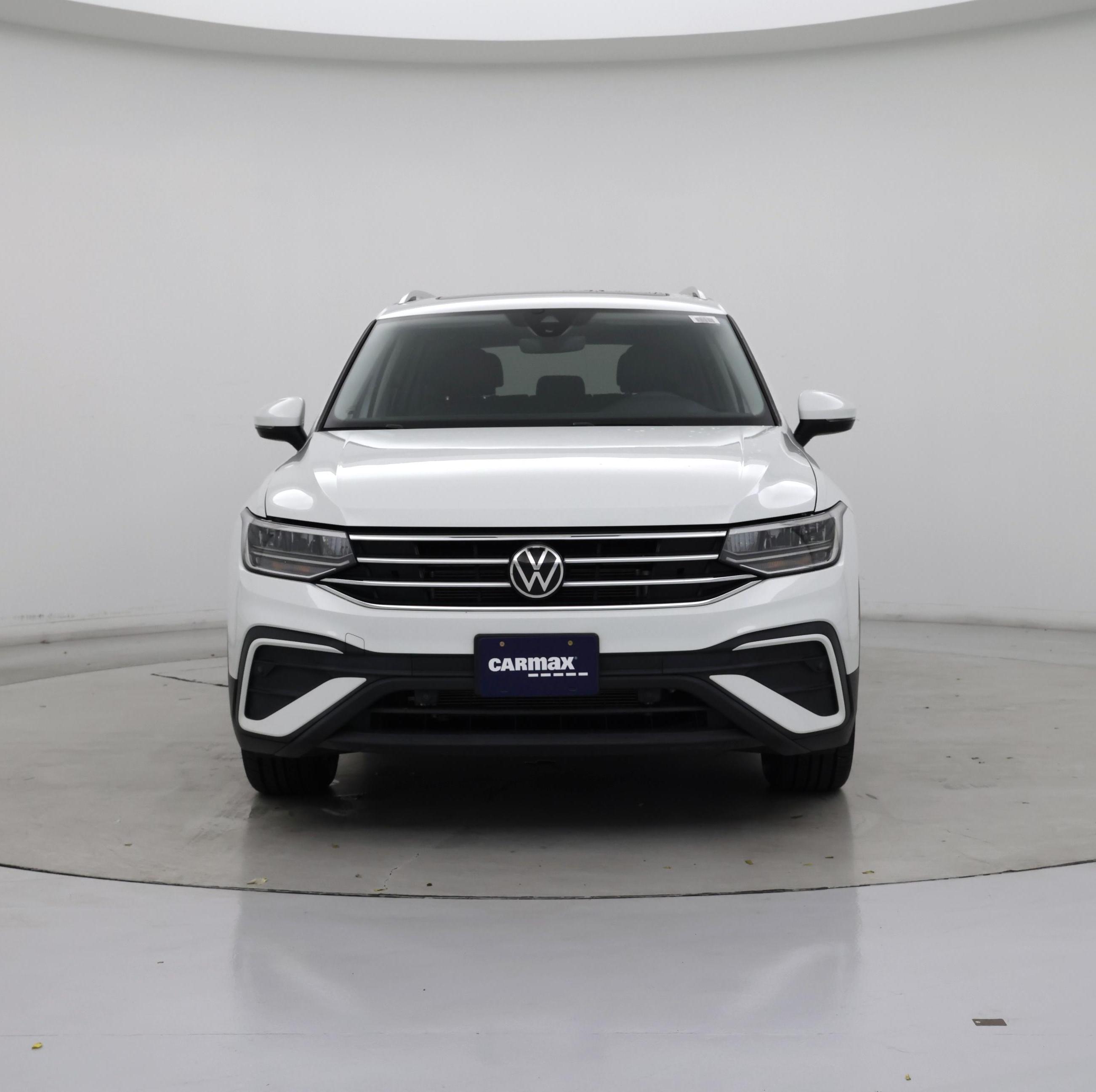 Thumbnail: 2022 Volkswagen Tiguan - 5