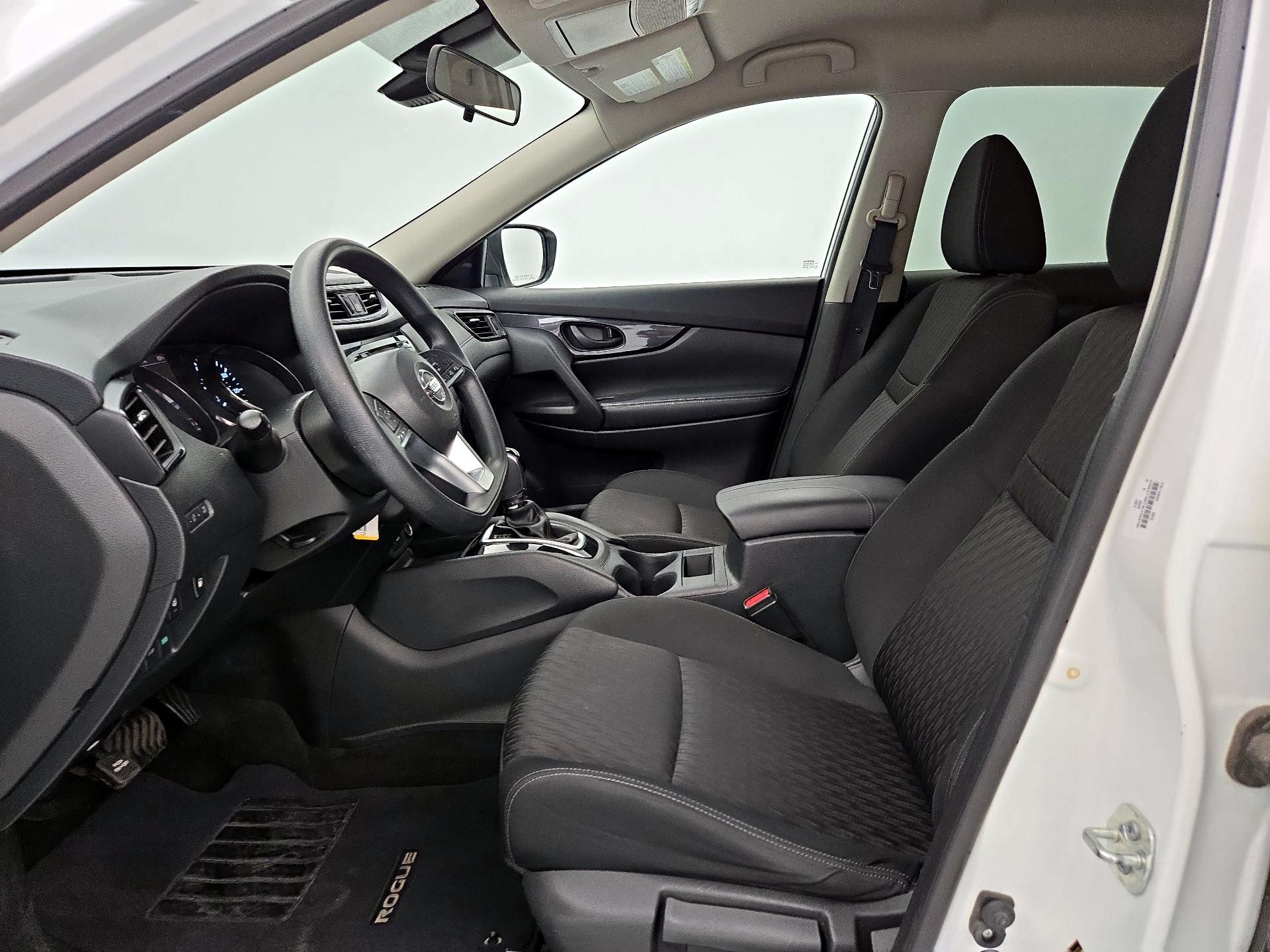 Thumbnail: 2020 Nissan Rogue - 11