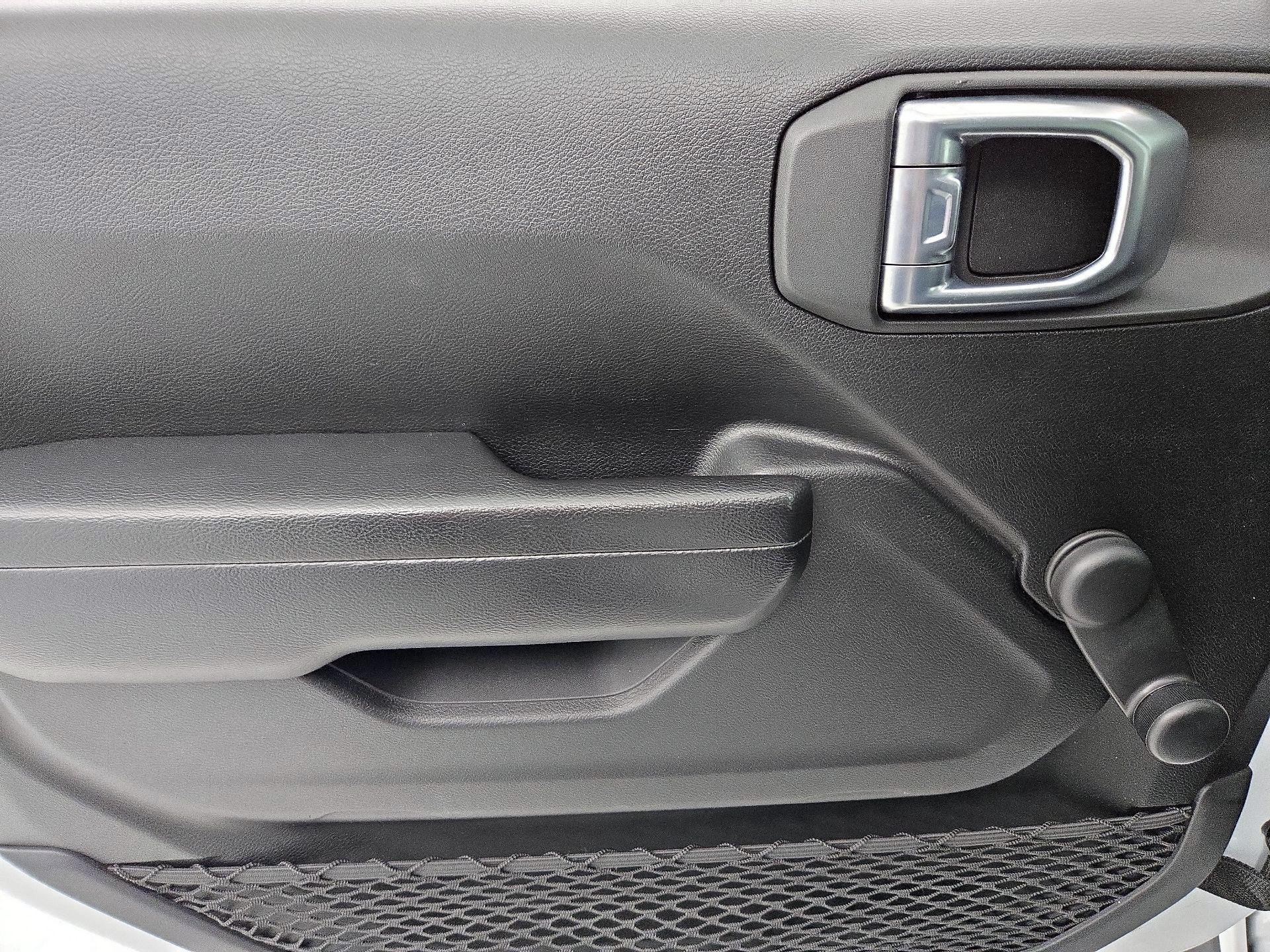 Thumbnail: 2021 Jeep Wrangler - 12