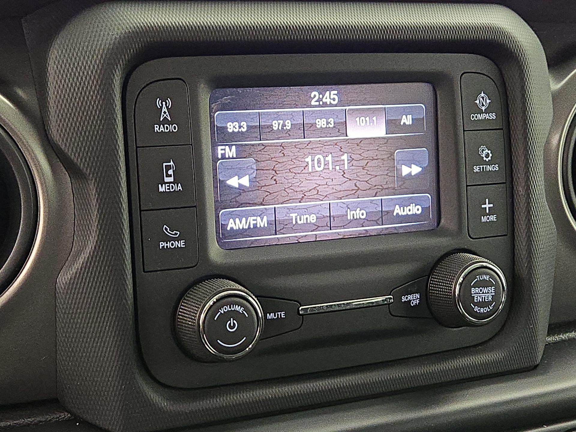 Thumbnail: 2021 Jeep Wrangler - 15