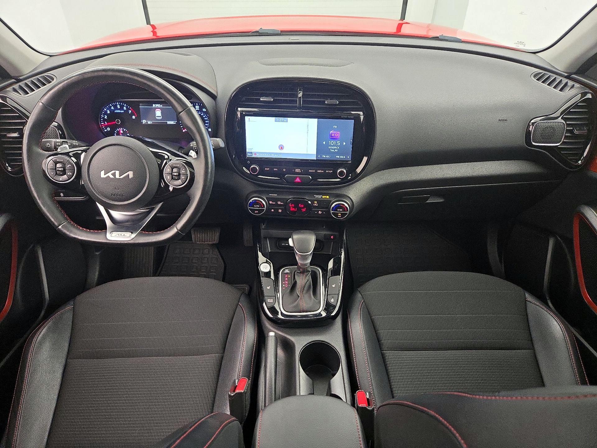 Thumbnail: 2022 Kia Soul - 9