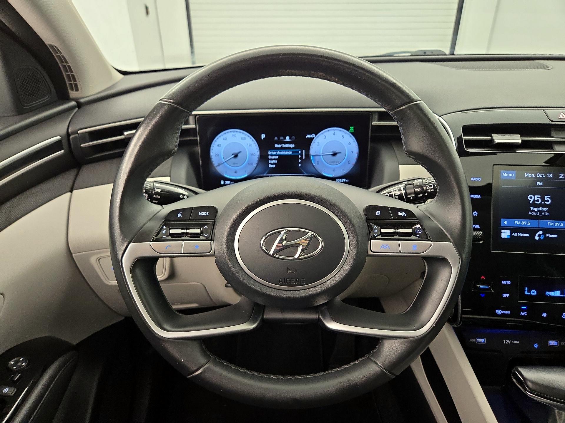 Thumbnail: 2022 Hyundai Tucson - 10