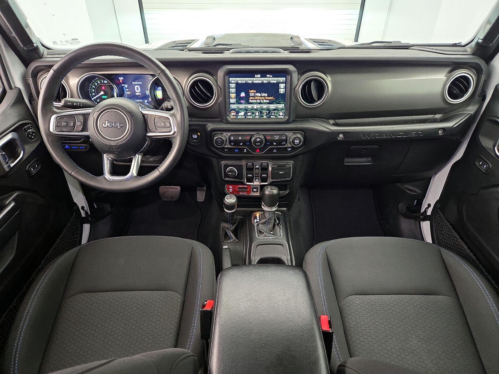 Thumbnail: 2023 Jeep Wrangler - 9
