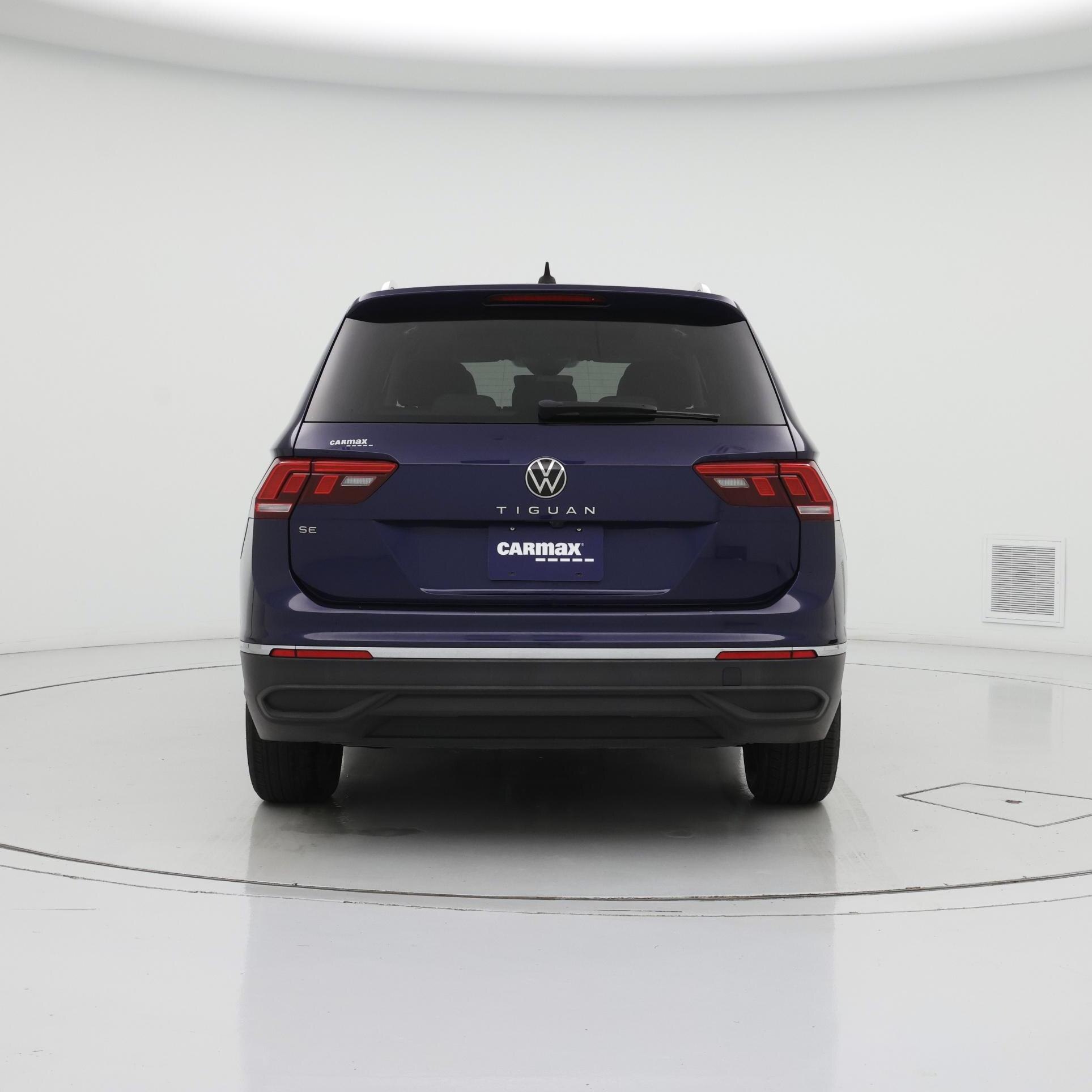 Thumbnail: 2022 Volkswagen Tiguan - 6